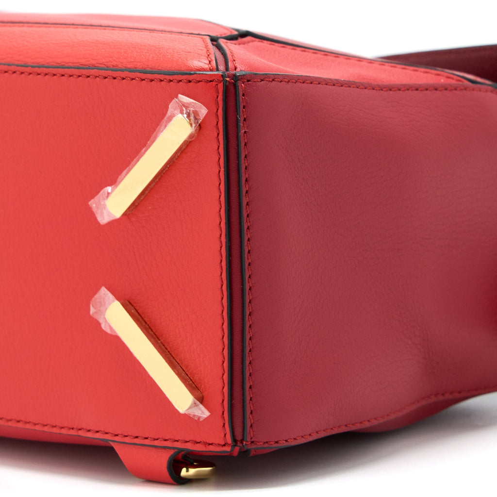 LOEWE SMALL PUZZLE BAG CALFSKIN COLOURBLOCK RED GHW