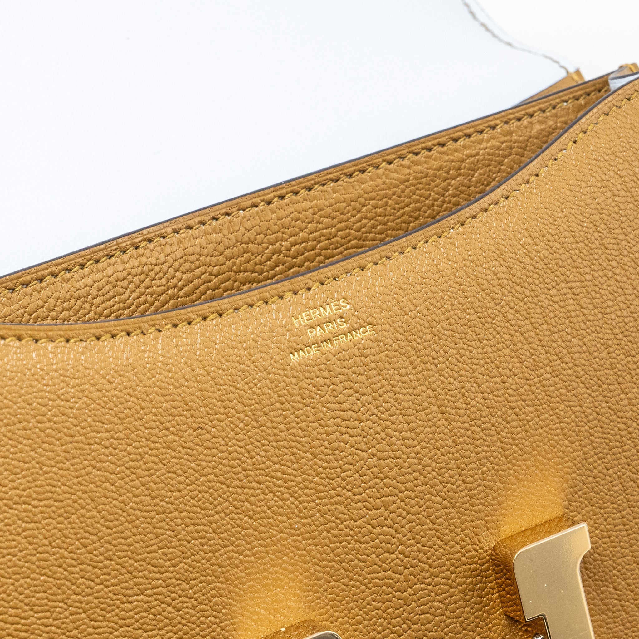 HERMES MINI CONSTANCE CHÈVRE MYSORE KRAFT/BLEU BRUME RGHW