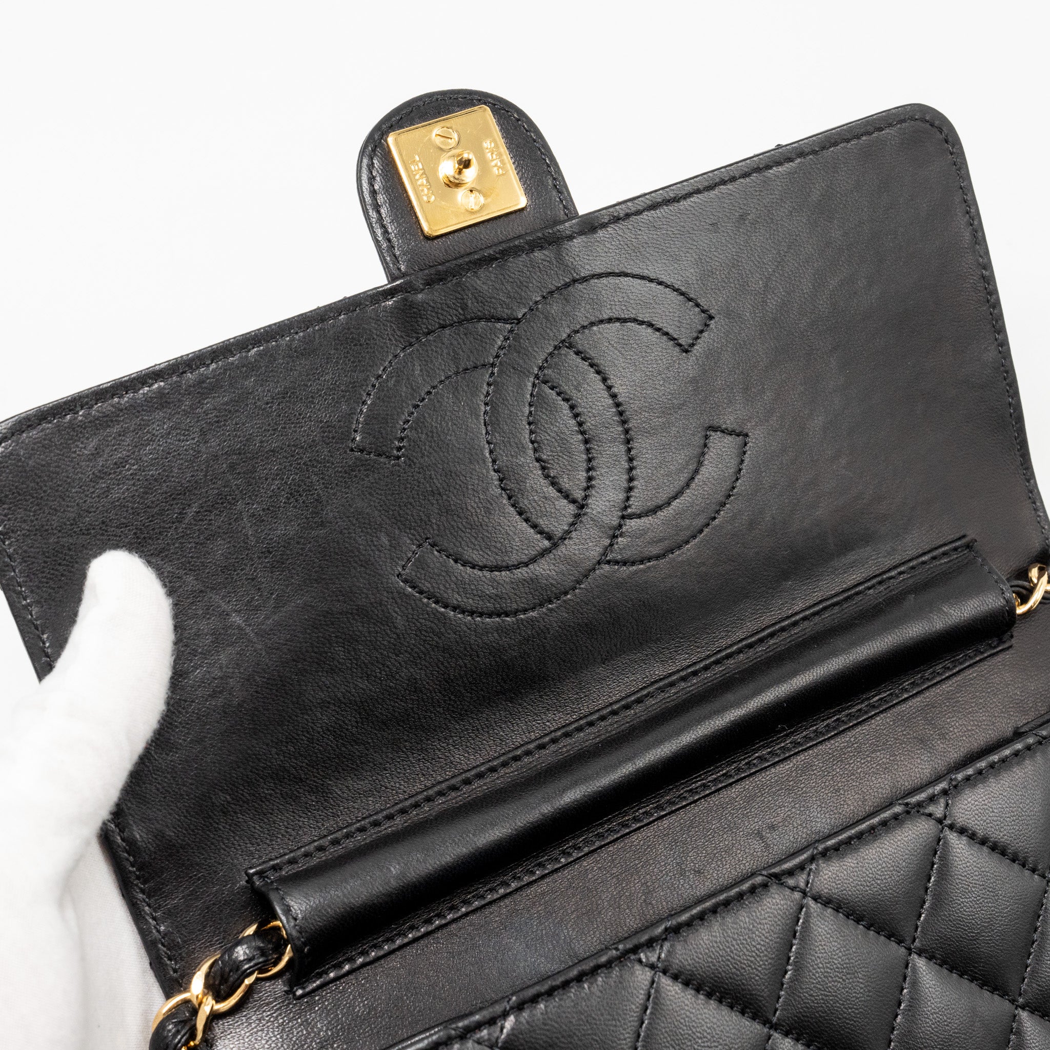 CHANEL VINTAGE SQUARE FLAP CHAIN BAG LAMBSKIN BLACK GHW
