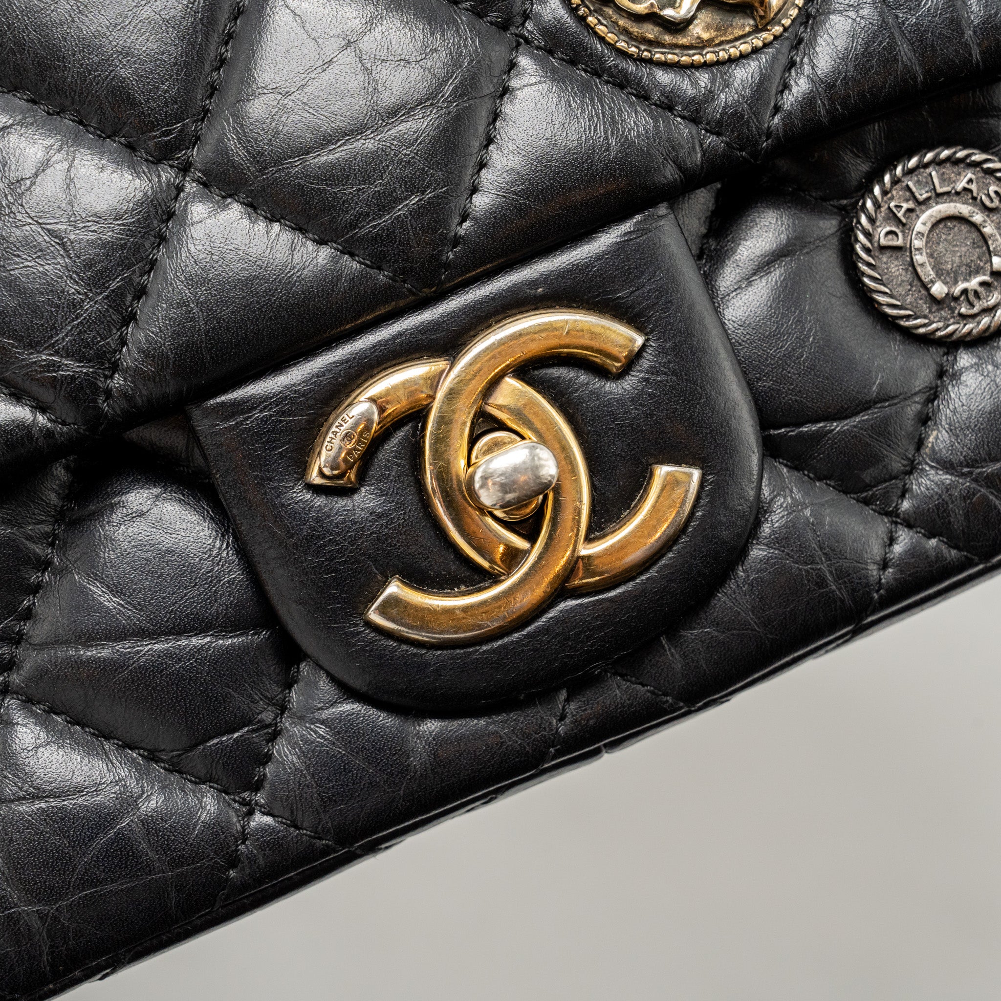 CHANEL MEDALLION QUILTED FLAP BAG AGED CALFSKIN BLACK MULTICOLOUR HARDWARE