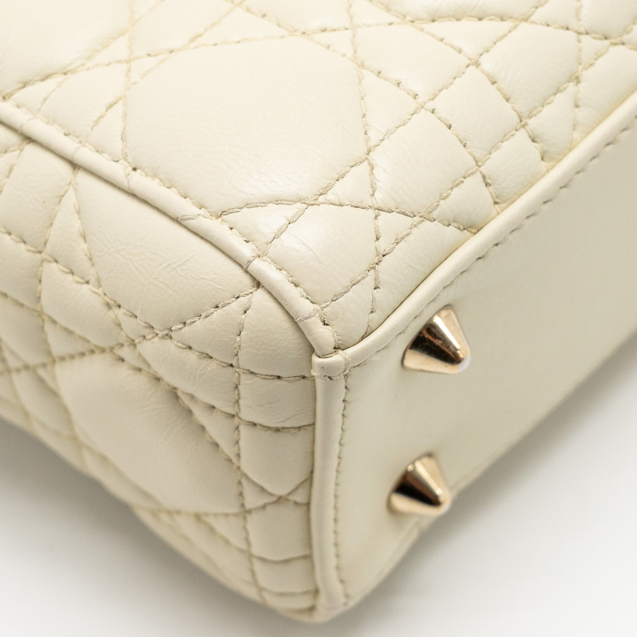 DIOR SMALL LADY DIOR LAMBSKIN WHITE LGHW