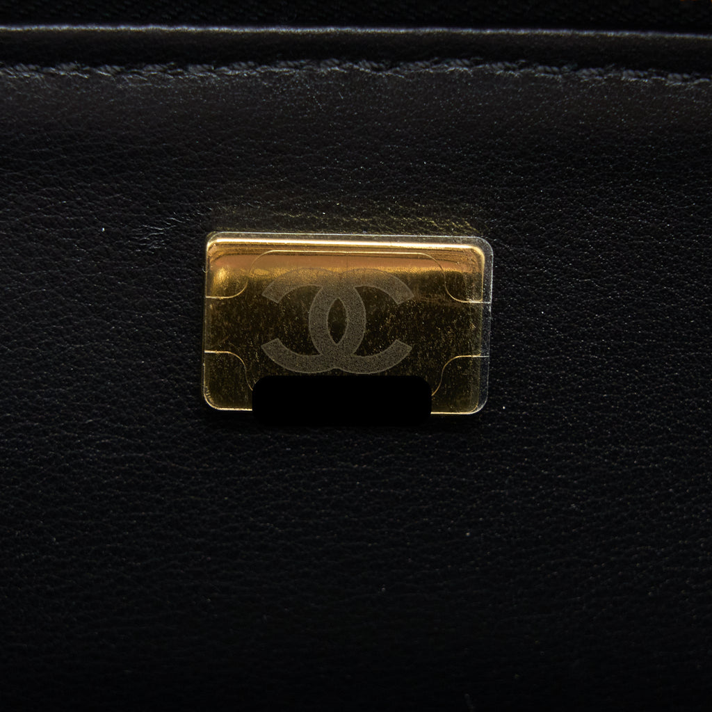 CHANEL 22S TOP HANDLE SMALL VANITY CASE CAVIAR BLACK BRUSHED GHW (MICROCHIP)