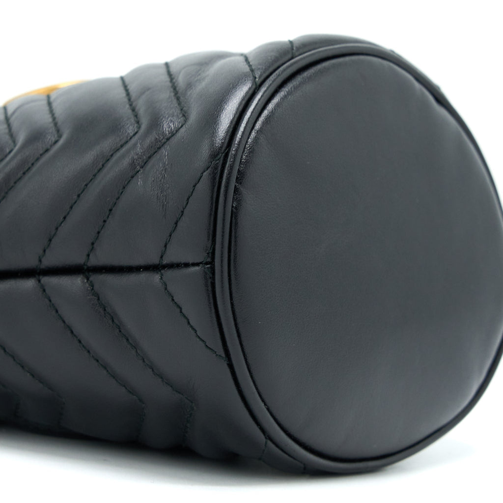 GUCCI GG MARMONT MINI BUCKET BLACK GHW