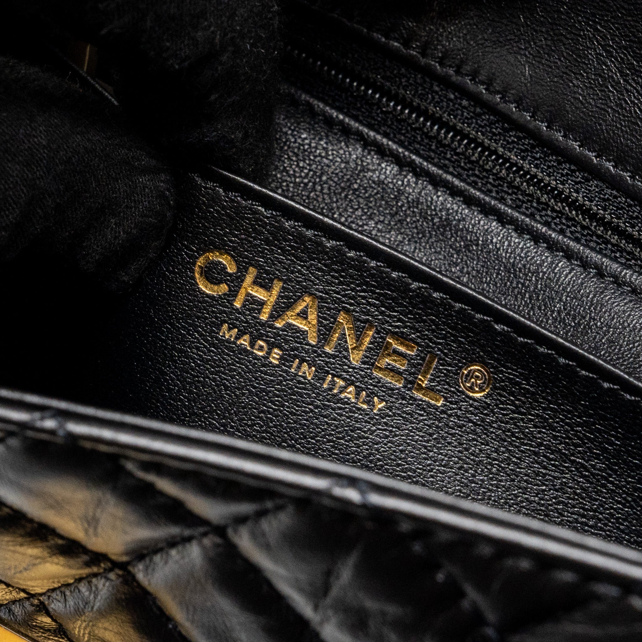 CHANEL MINI 2.55 REISSUE AGED CALFSKIN BLACK GHW (MICROCHIP)