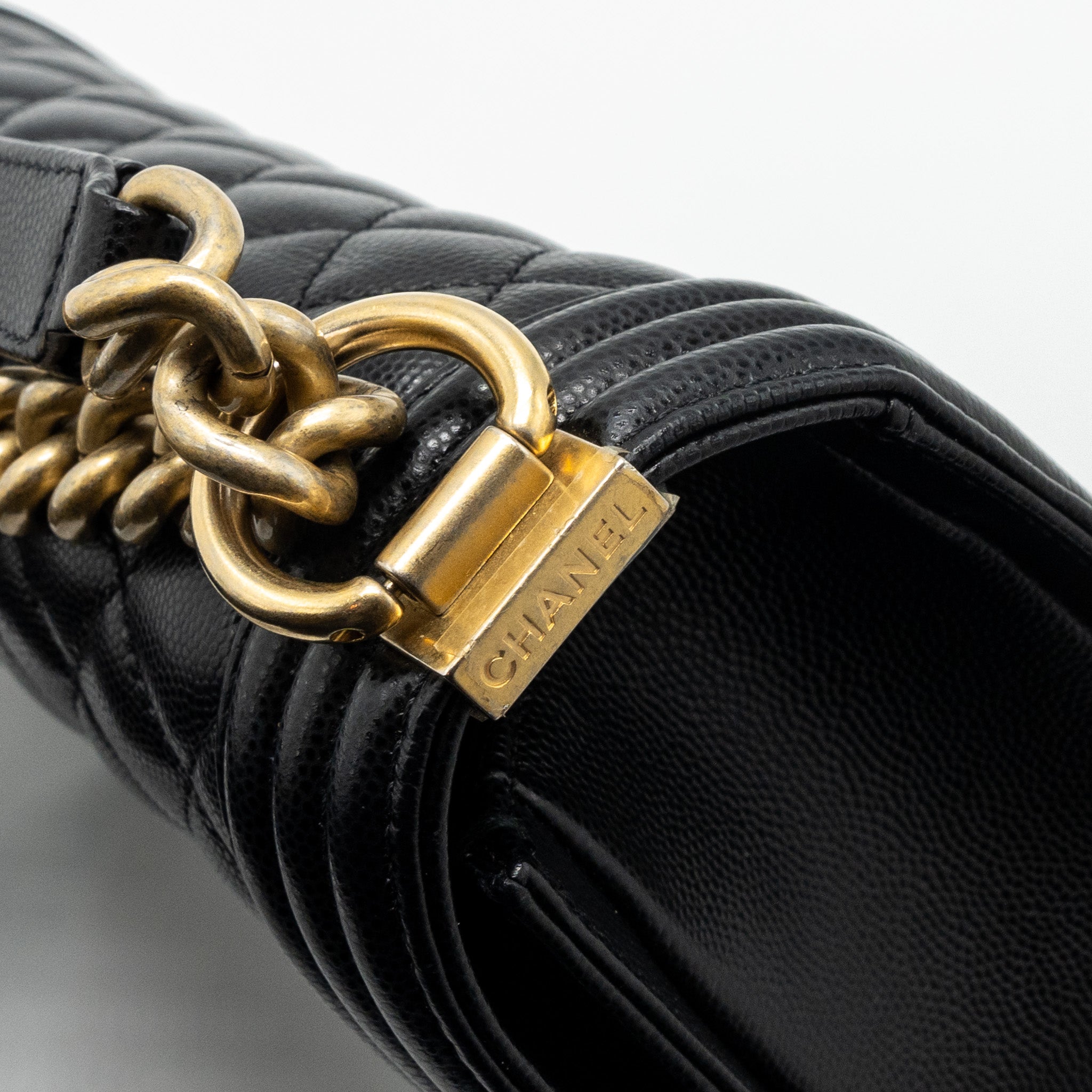 CHANEL MEDIUM CLASSIC BOY BAG CAVIAR BLACK GHW (MICROCHIP)