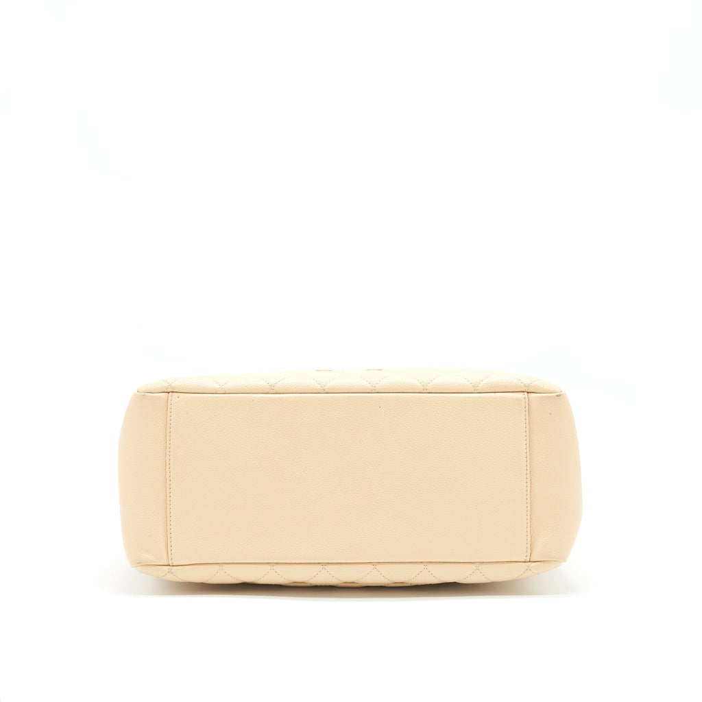 CHANEL CAVIAR GRAND SHOPPING TOTE GST IN BEIGE GHW