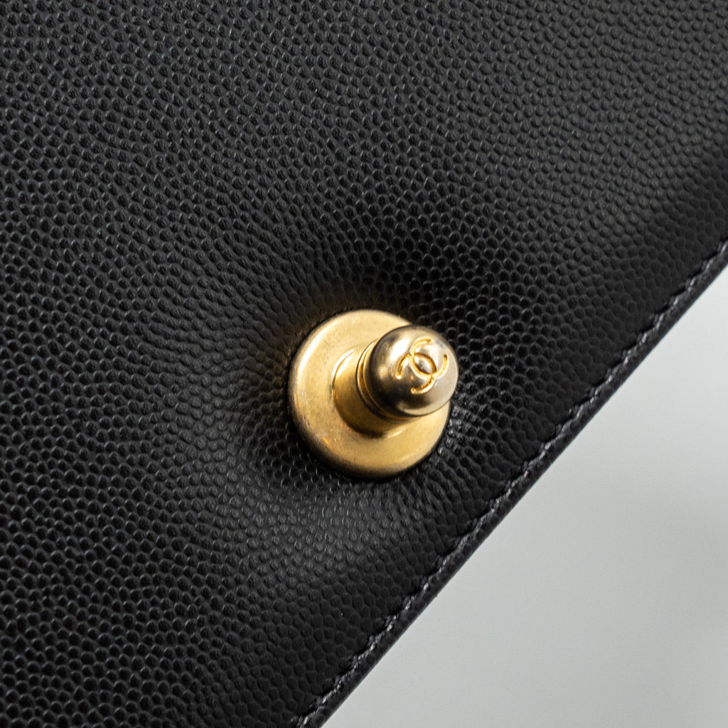 CHANEL MEDIUM CLASSIC BOY BAG CAVIAR BLACK GHW (MICROCHIP)
