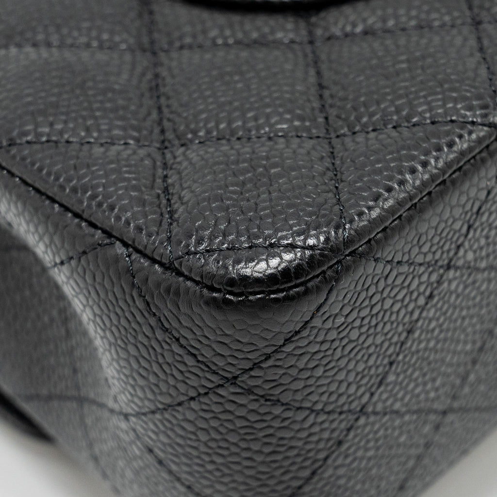 CHANEL MEDIUM CLASSIC DOUBLE FLAP BAG CAVIAR BLACK SHW (MICROCHIP)