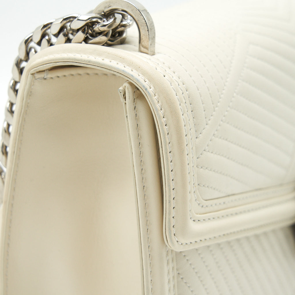 BVLGARI SERPENTI DIAMOND BLAST SHOULDER BAG IN WHITE SHW