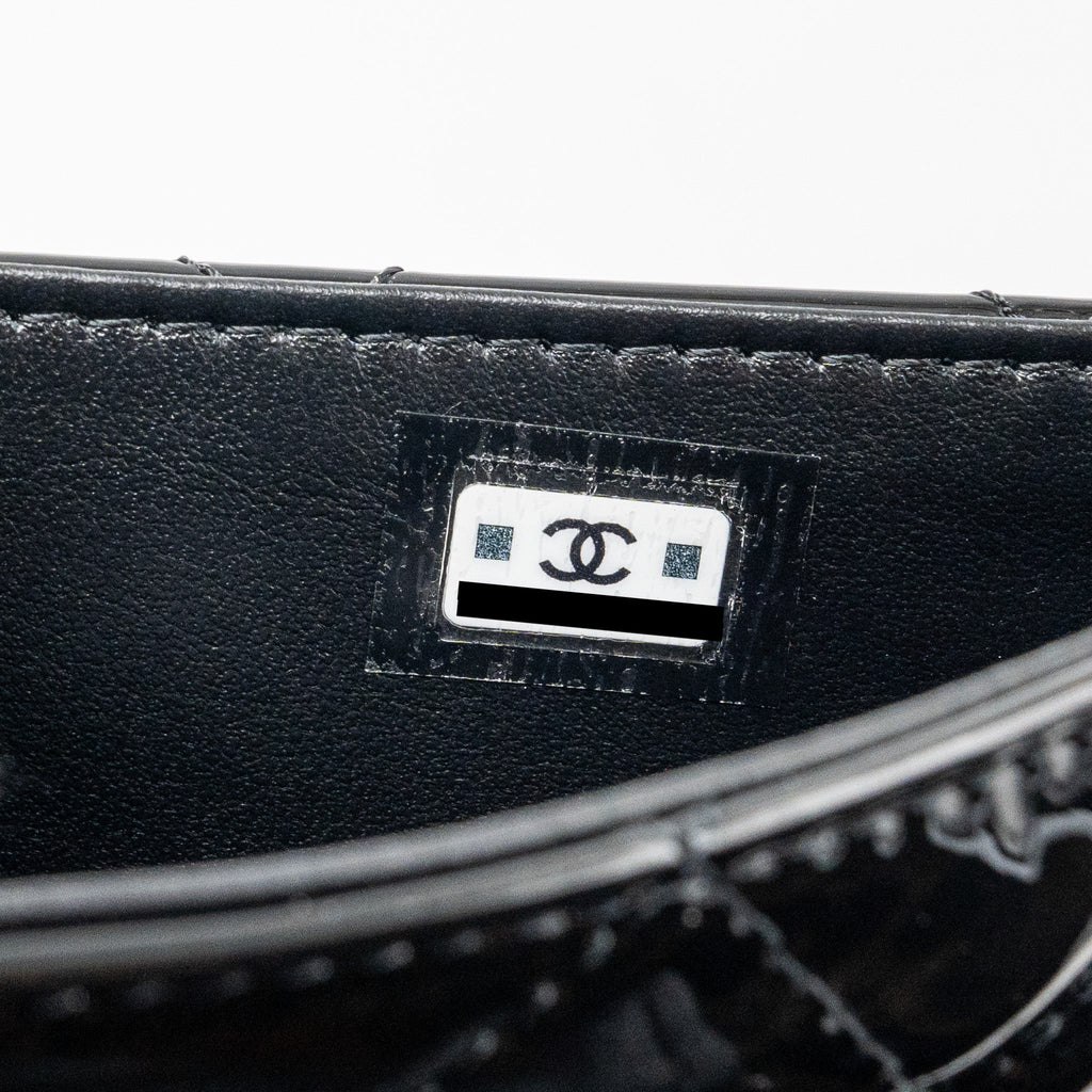 CHANEL 23K HOOP BAG PATENT LEATHER BLACK GHW (MICROCHIP)