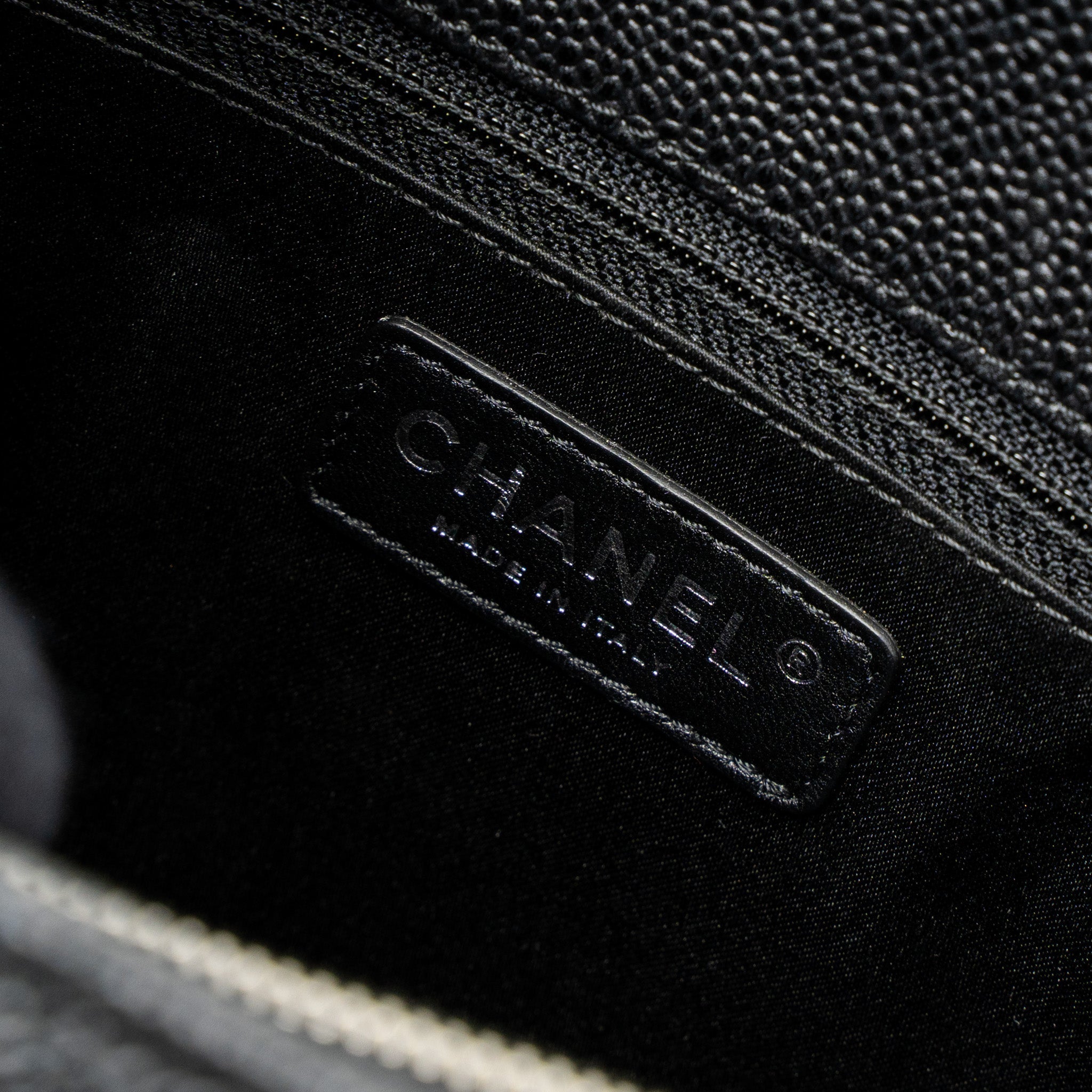 CHANEL GRAND SHOPPING TOTE/GST CAVIAR BLACK SHW