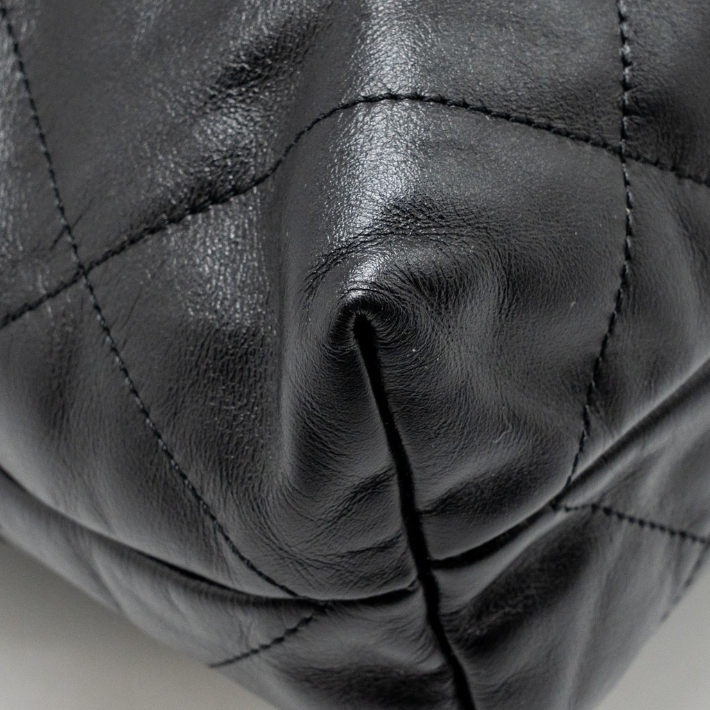 CHANEL SMALL 22 BAG SHINY CALFSKIN BLACK GHW (MICROCHIP)