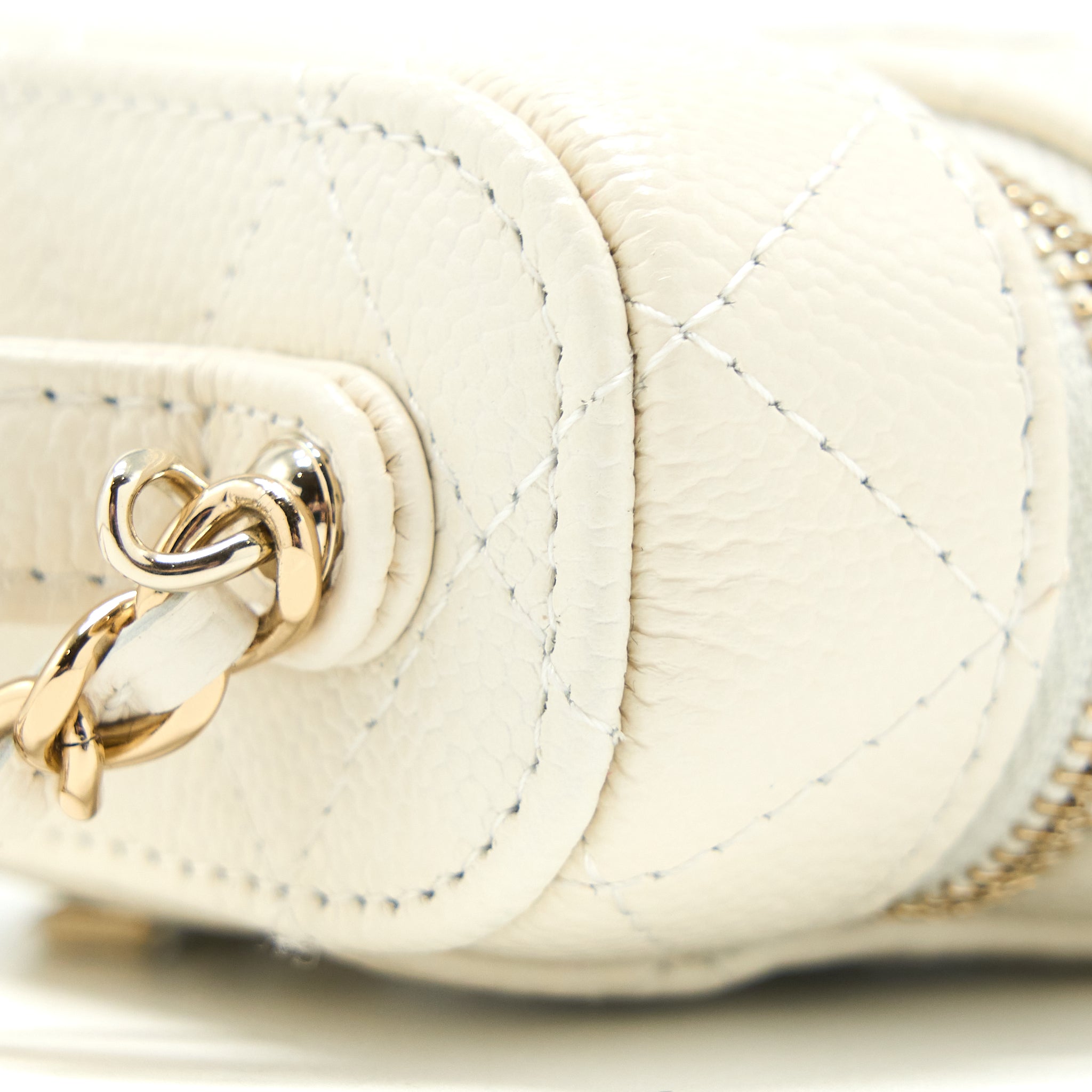 CHANEL MINI TOP HANDLE VANITY CASE CAVIAR WHITE LGHW