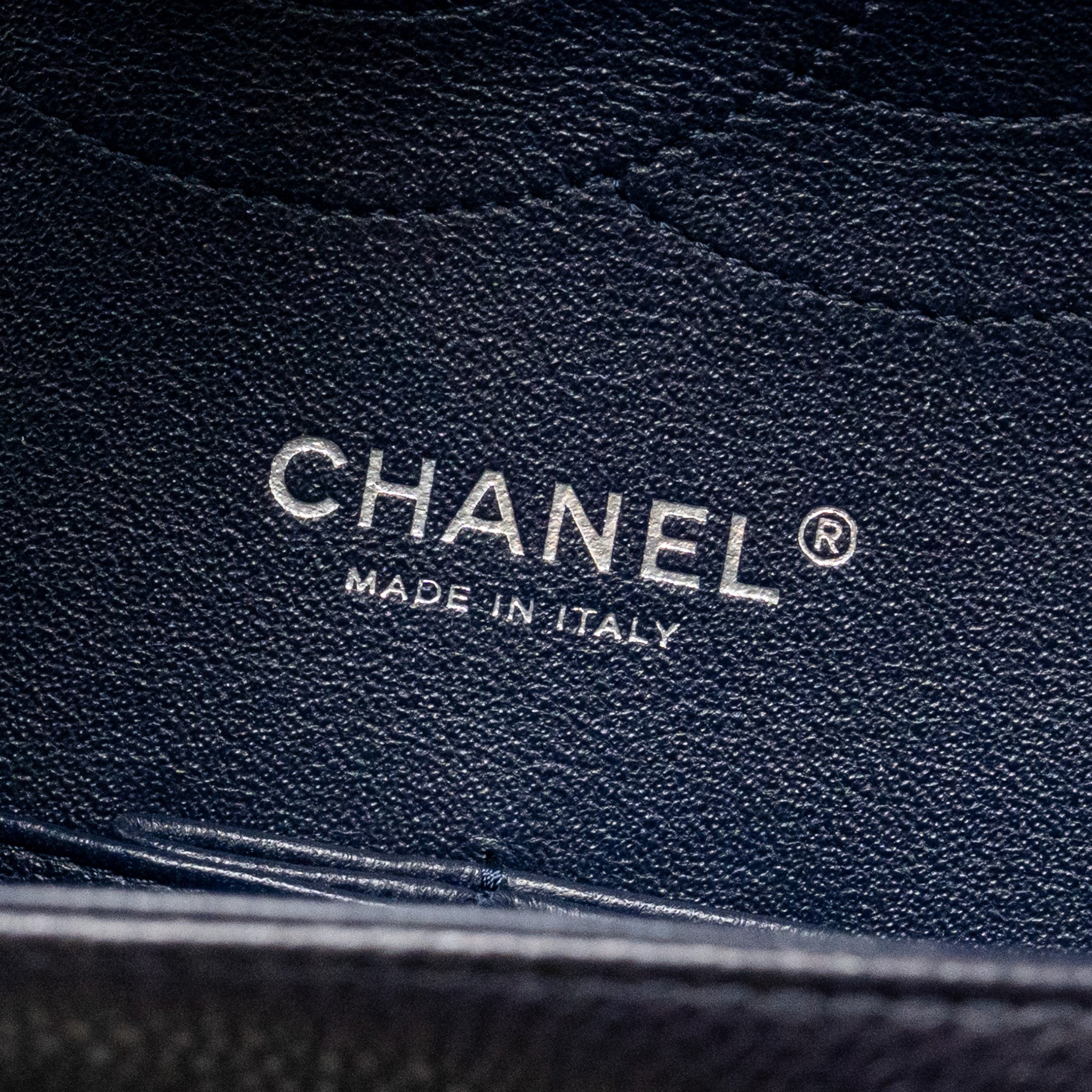 CHANEL JUMBO CLASSIC DOUBLE FLAP BAG CAVIAR DARK BLUE SHW