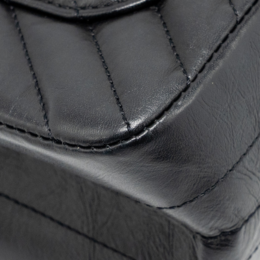 CHANEL MINI 2.55 REISSUE FLAP BAG CHEVRON AGED CALFSKIN SO BLACK