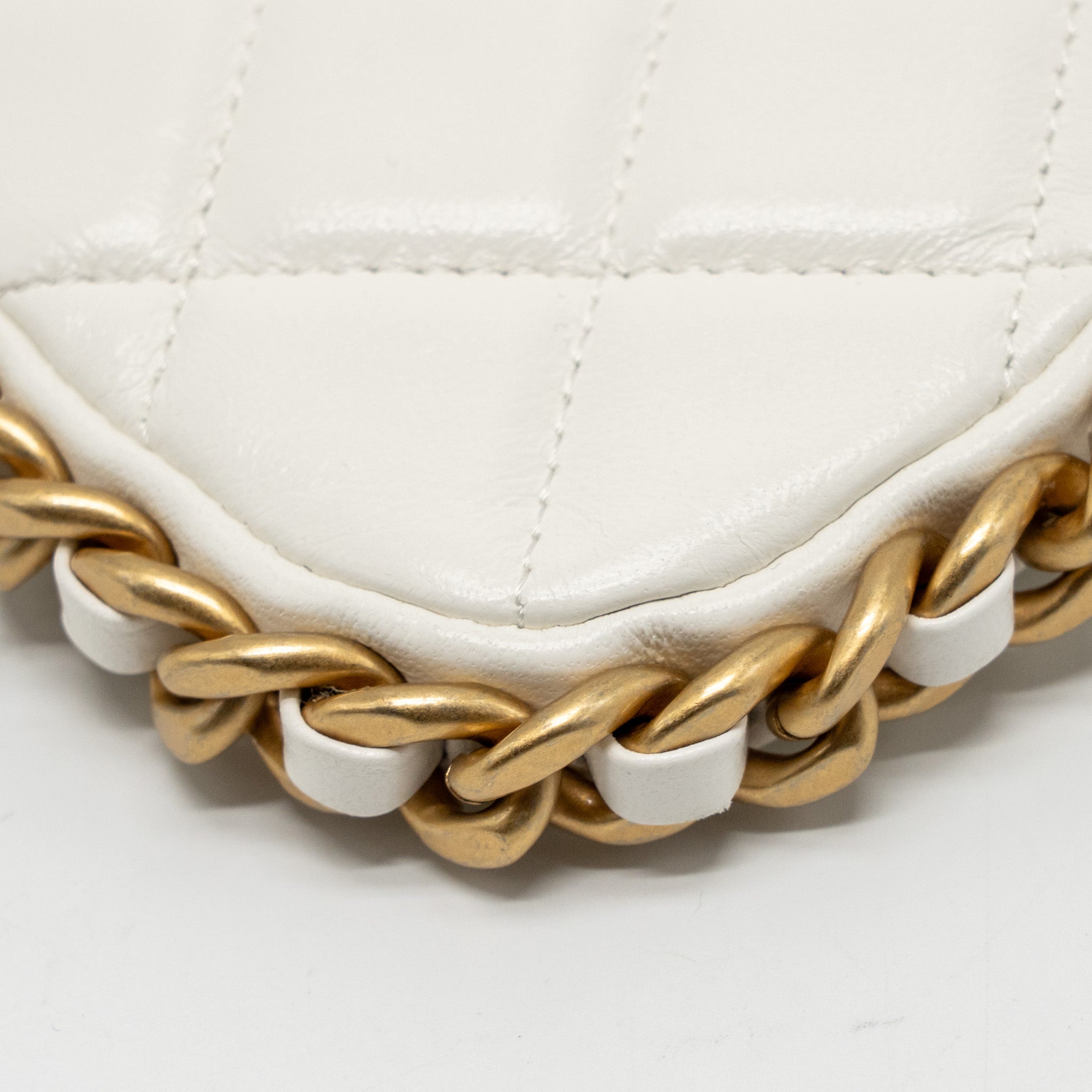 CHANEL QUILTED CC PURSE WITH CHAIN SHINY CRUMPLED LAMBSKIN WHITE GHW (MICROCHIP)