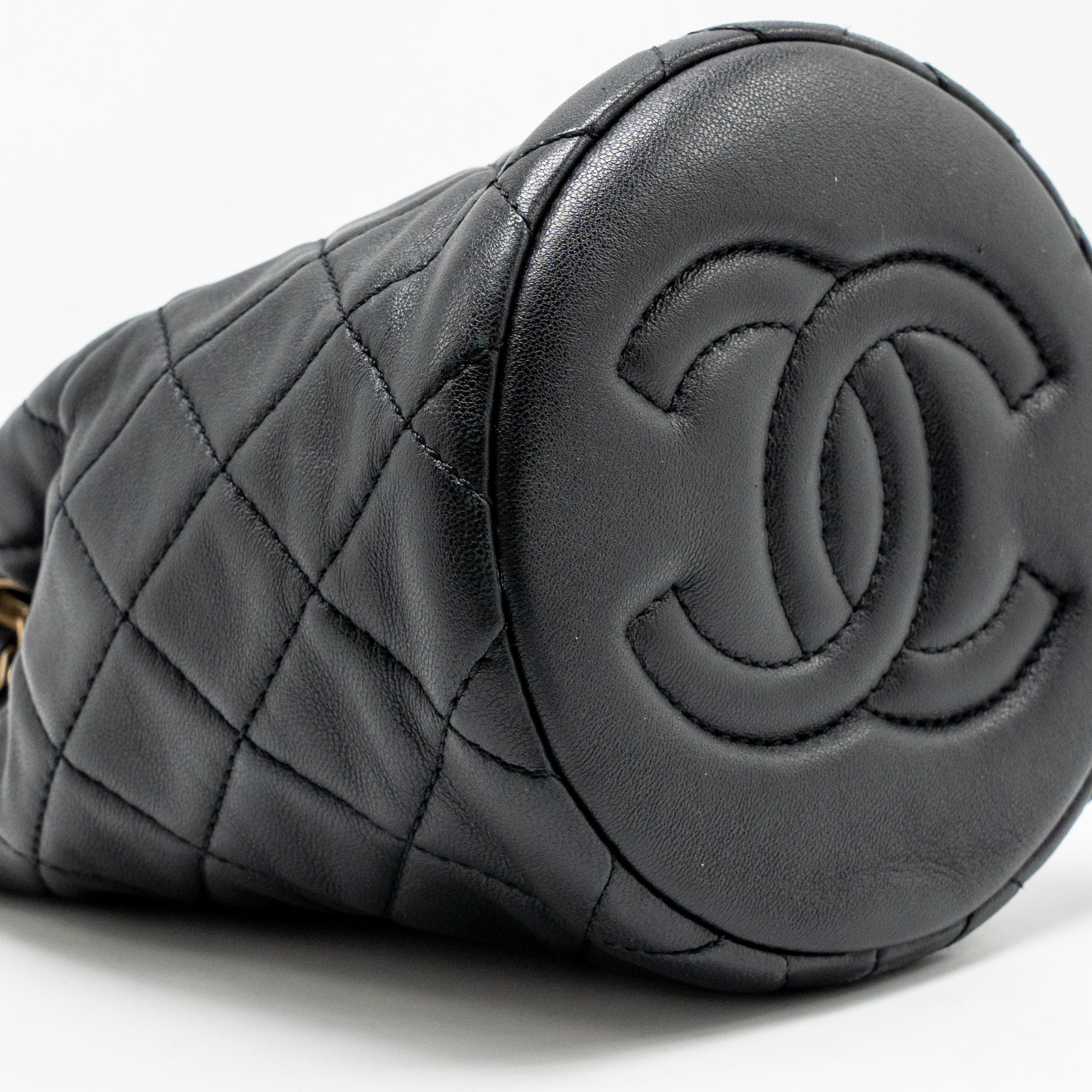 CHANEL PEARL CRUSH MINI BUCKET BAG LAMBSKIN BLACK GHW (MICROCHIP)