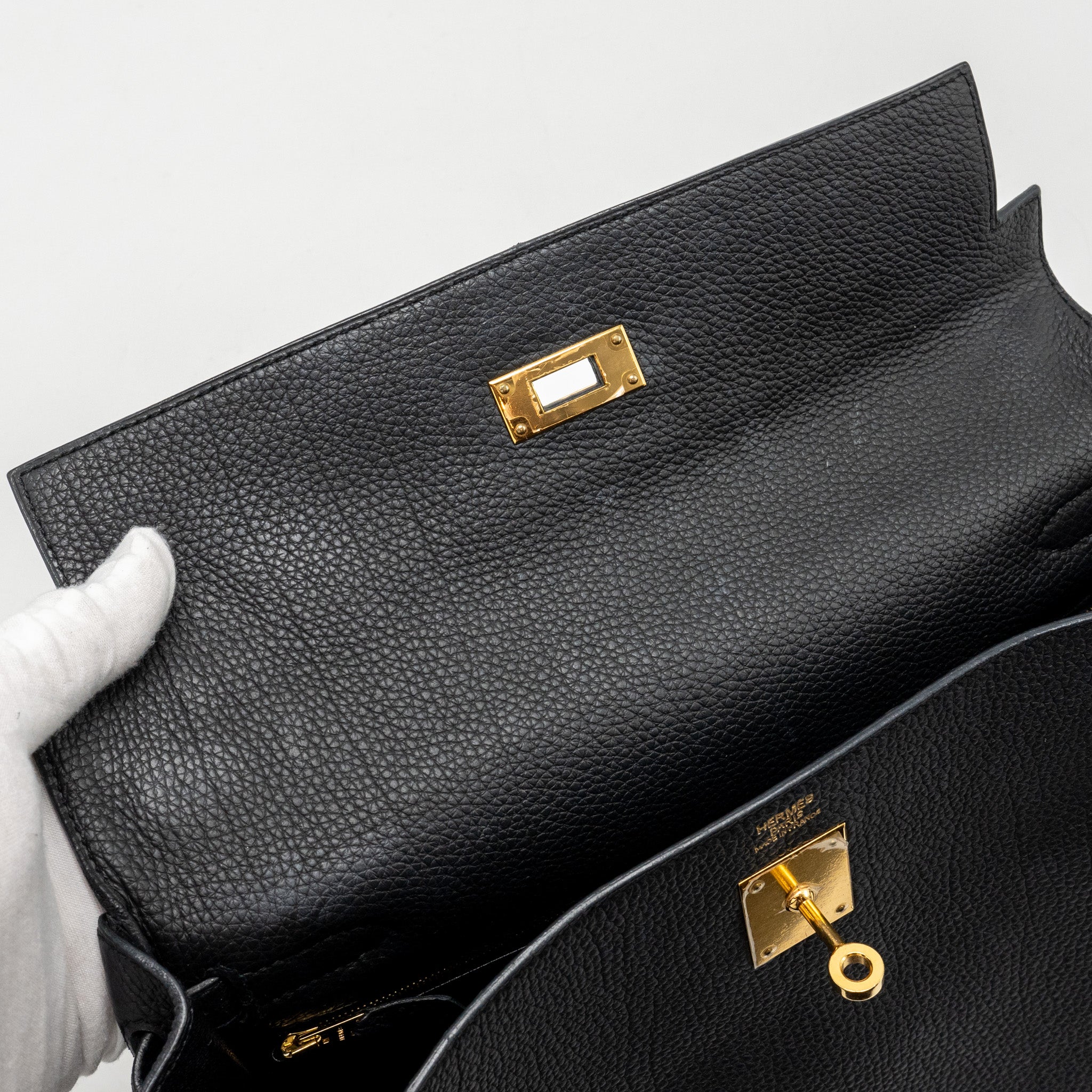 HERMES KELLY 32 TOGO BLACK GHW