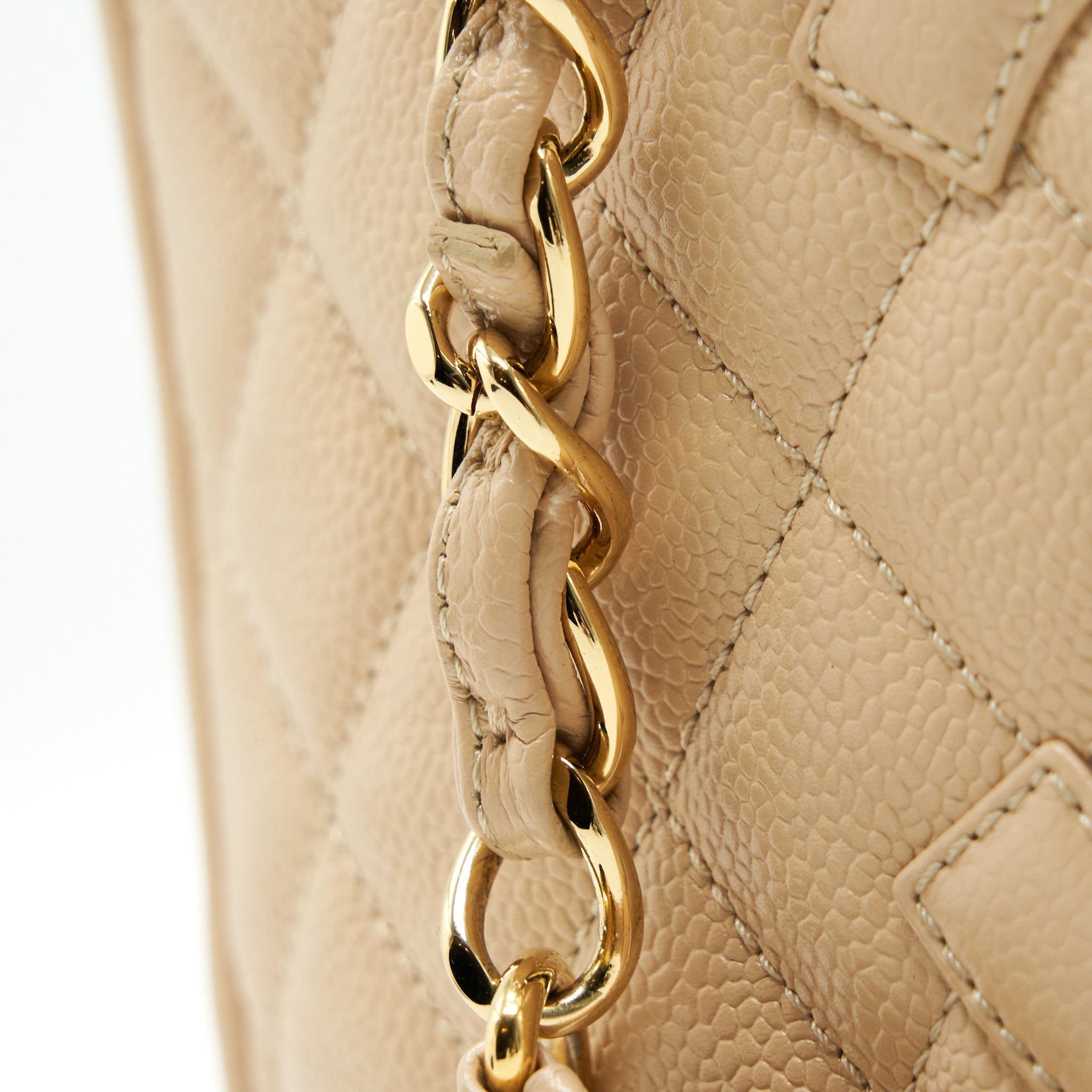 CHANEL CAVIAR GRAND SHOPPING TOTE GST IN BEIGE GHW