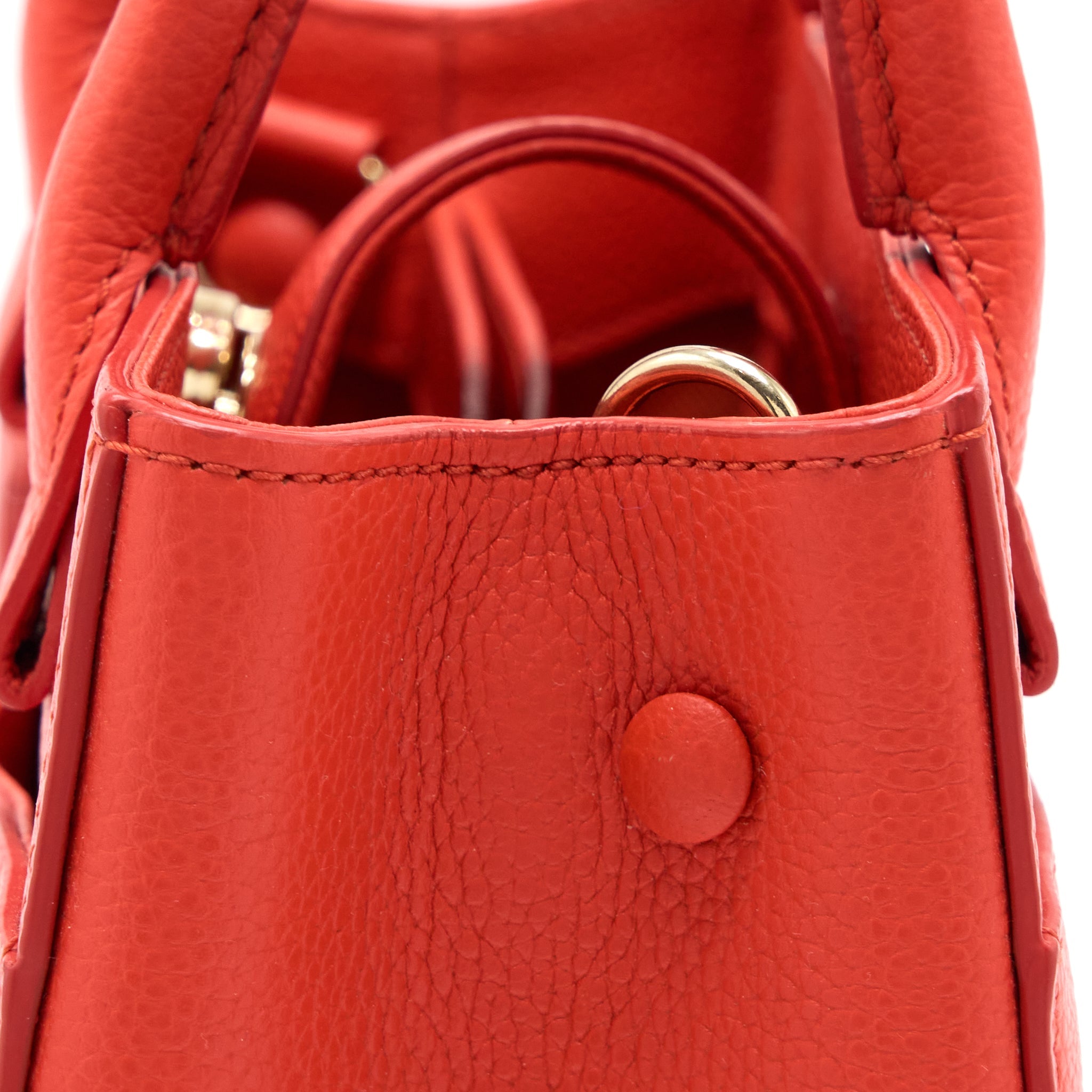 CHANEL NEO EXECUTIVE MINI TOTE CALFSKIN RED GHW