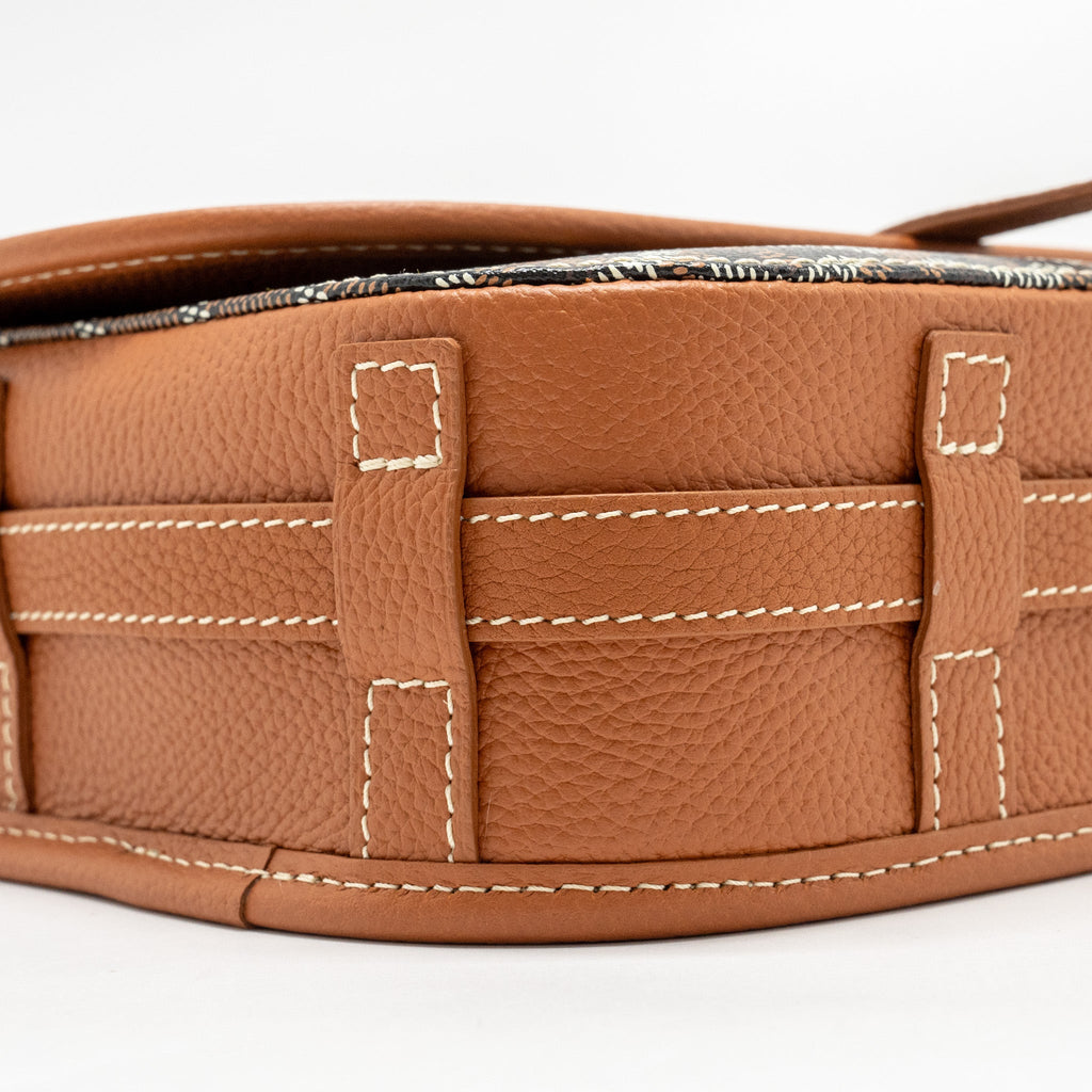GOYARD BELVEDERE PM MESSENGER BAG GOYARDLINE CANVAS/CALFSKIN BLACK/TAN SHW