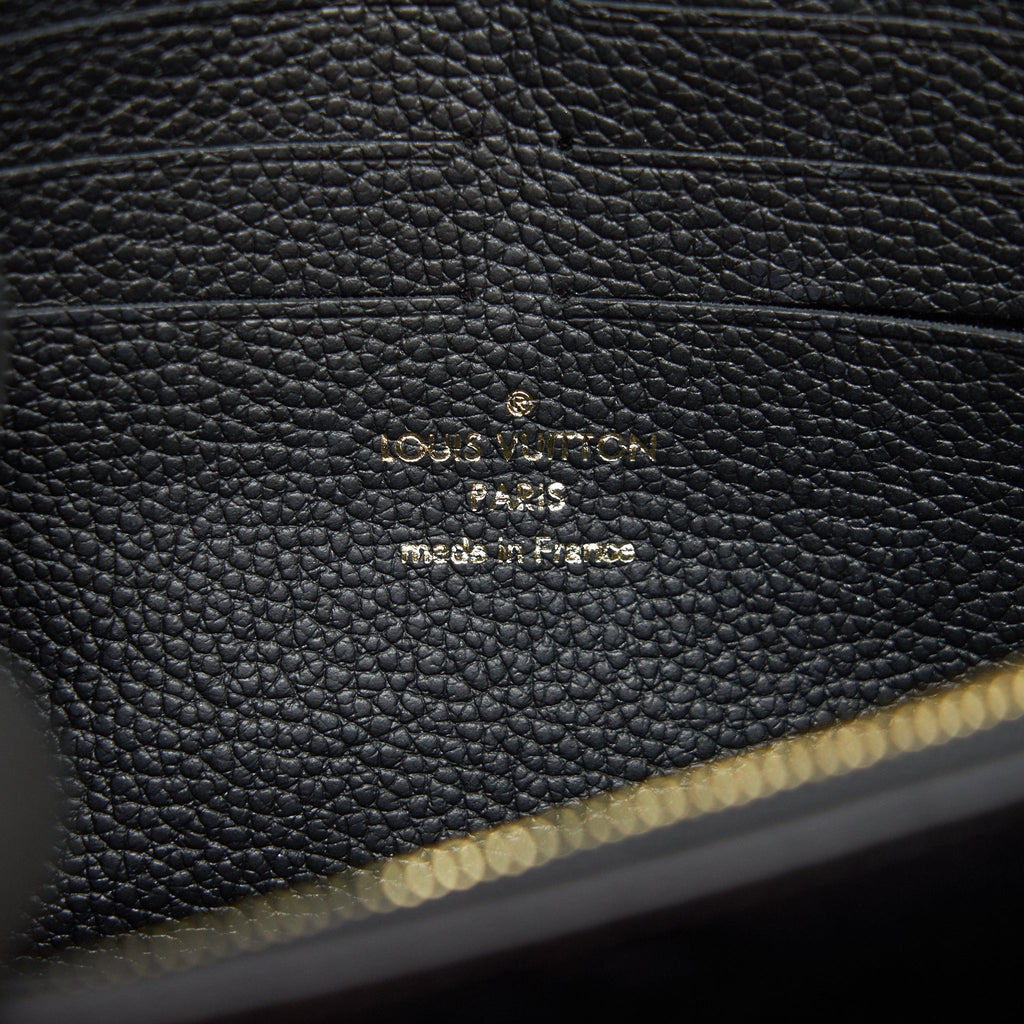 LOUIS VUITTON VAVIN CHAIN WALLET BLACK