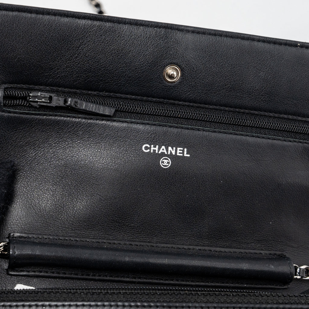 CHANEL CLASSIC WALLET ON CHAIN PATENT BLACK SHW