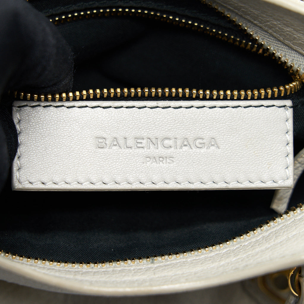 BALENCIAGA MINI GIANT CITY CROSSBODY BAG LIGHT GREY GHW