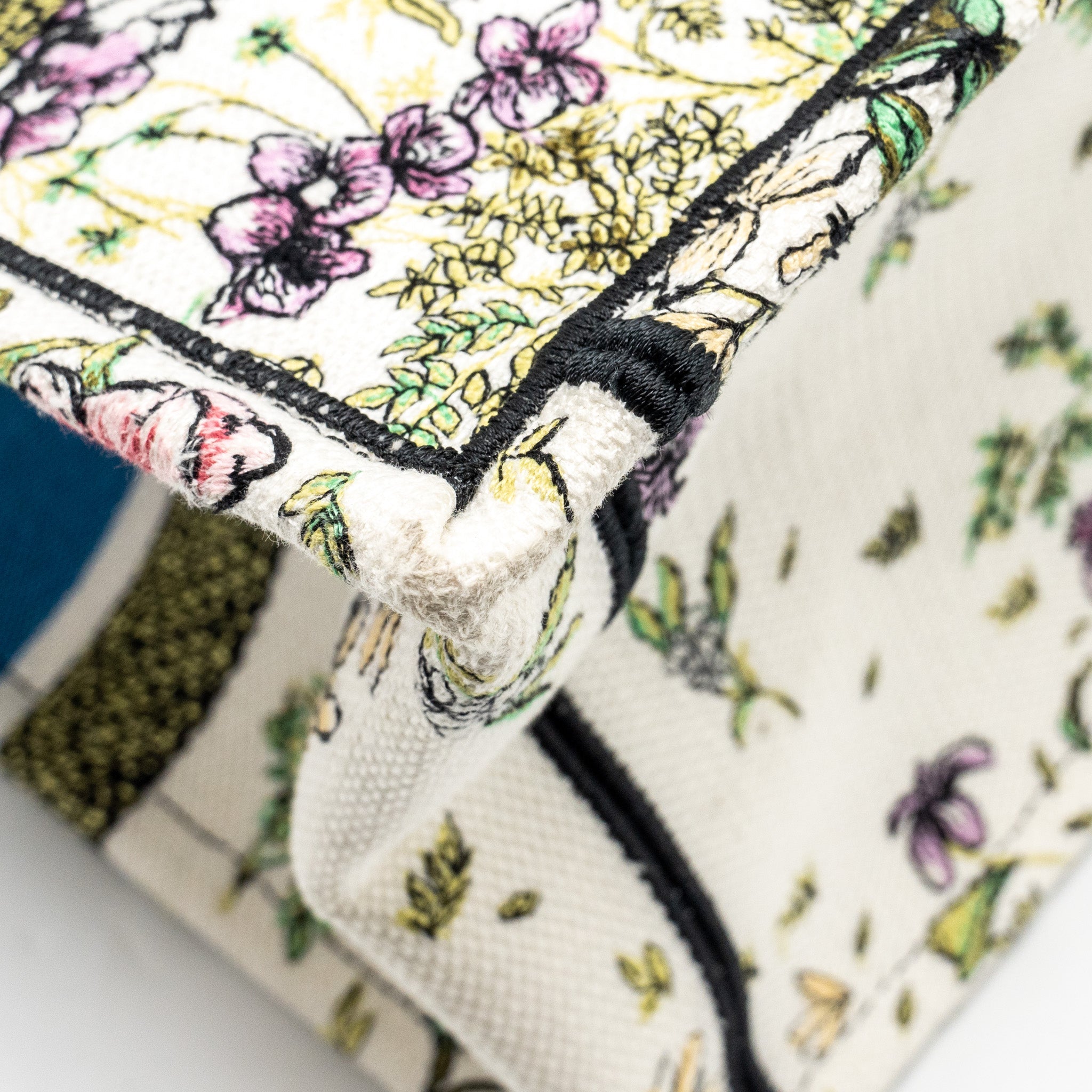 DIOR MEDIUM BOOK TOTE LIMITED CANVAS MULTICOLOUR