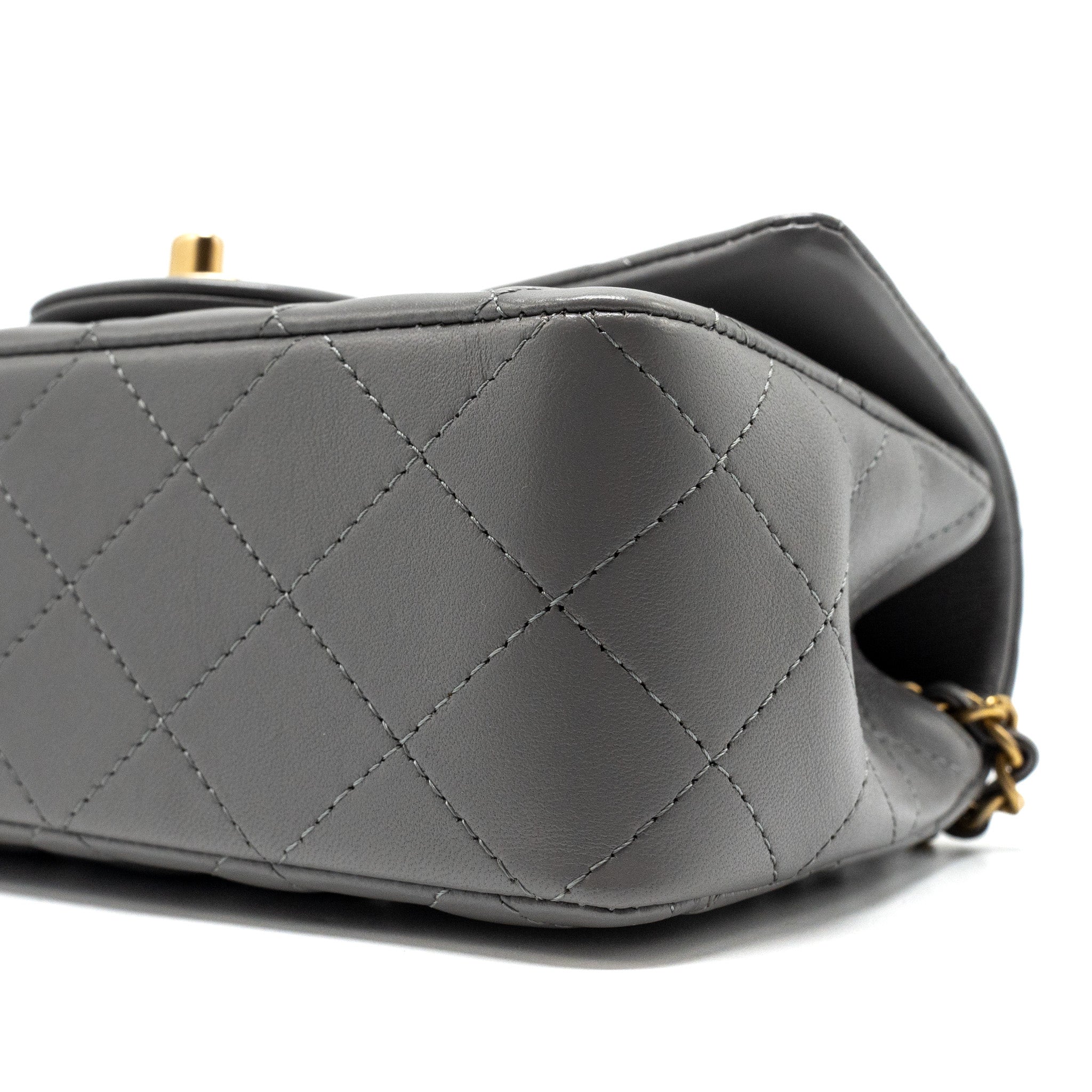 CHANEL 22K METAL TOP HANDLE MINI RECTANGULAR FLAP BAG LAMBSKIN GREY GHW (MICROCHIP)