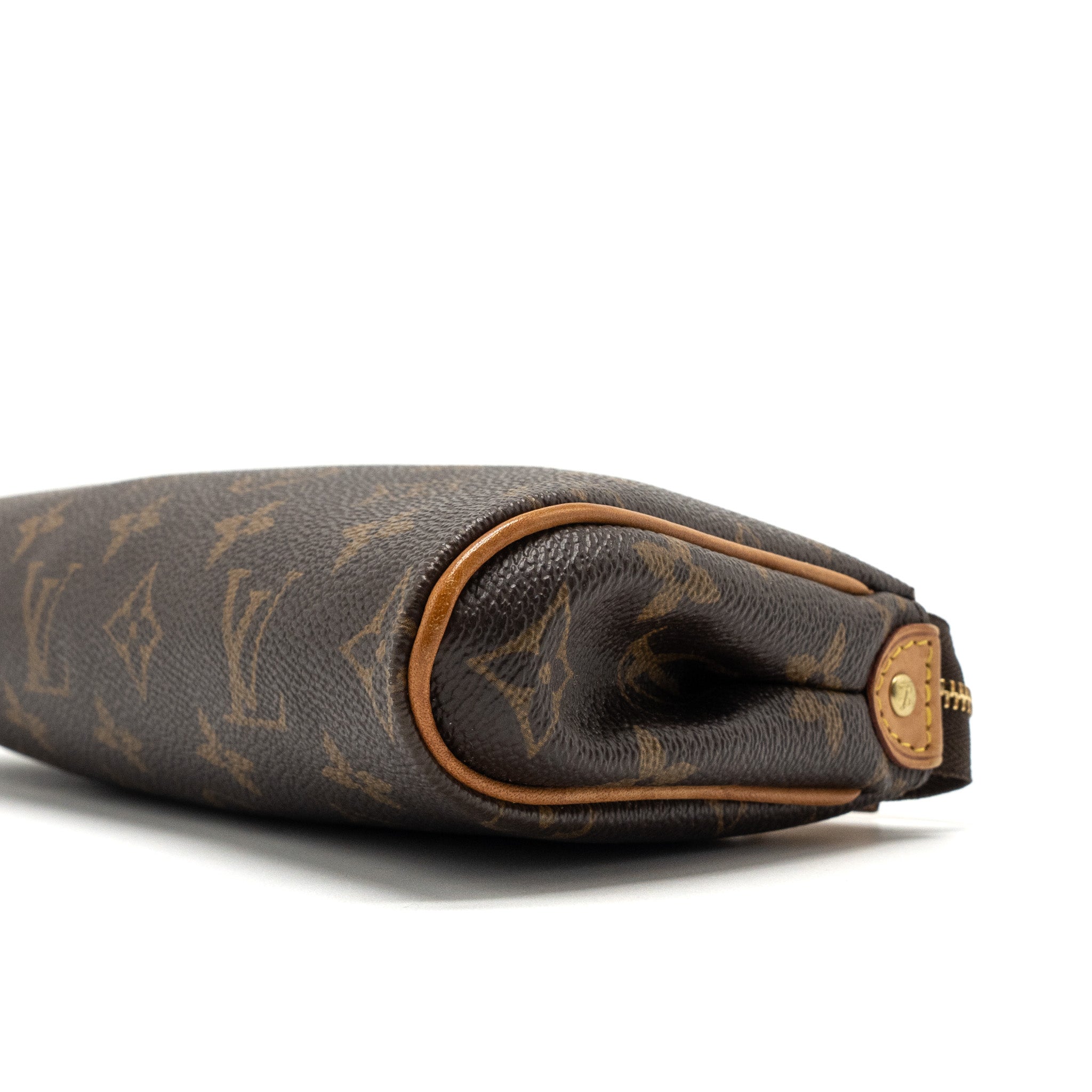 LOUIS VUITTON EVA POCHETTE BAG MONOGRAM CANVAS GHW