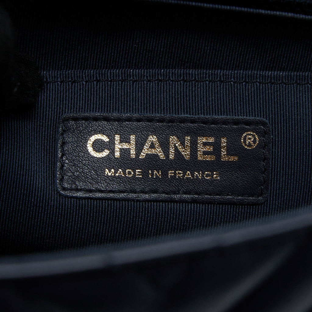 CHANEL SEASONAL CHEVRON FLAP BAG LAMBSKIN DARK GREY LGHW