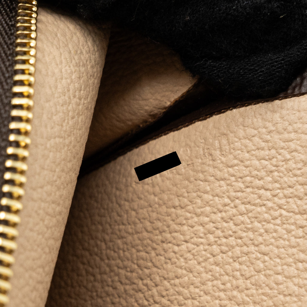 LOUIS VUITTON TOILETRY POCHETTE MONOGRAM CANVAS GHW