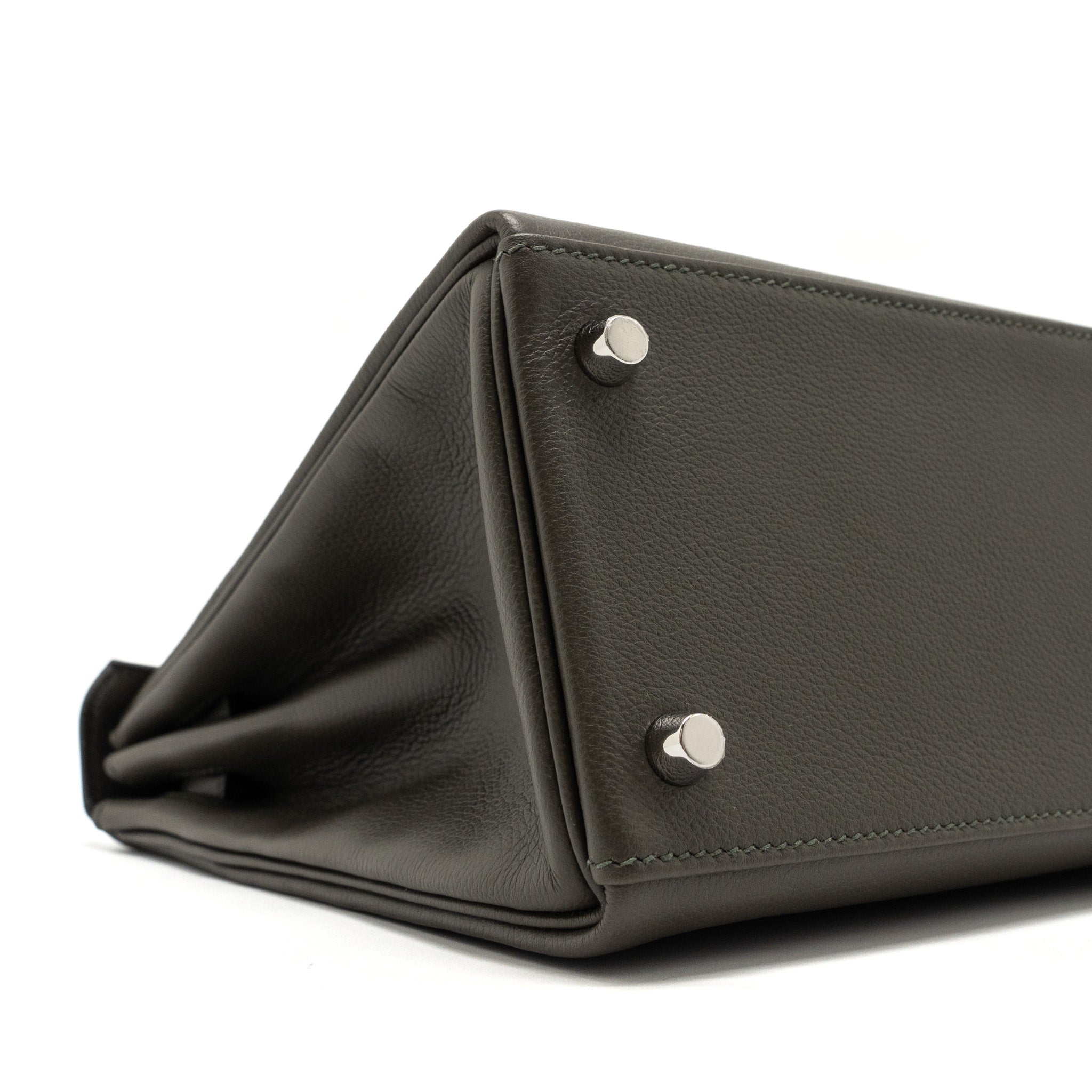 HERMES KELLY 28 EVERCOLOR VERT DE GRIS SHW