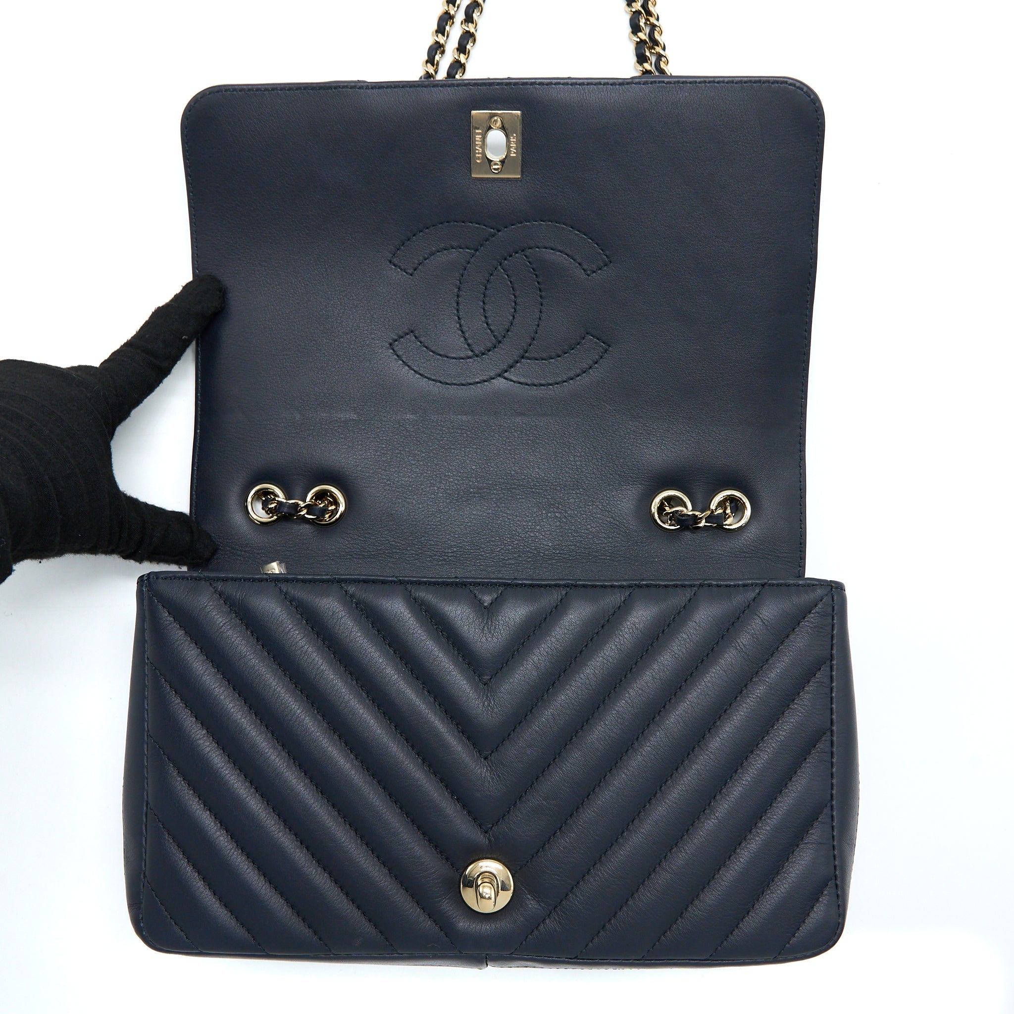 CHANEL SEASONAL CHEVRON FLAP BAG LAMBSKIN DARK GREY LGHW