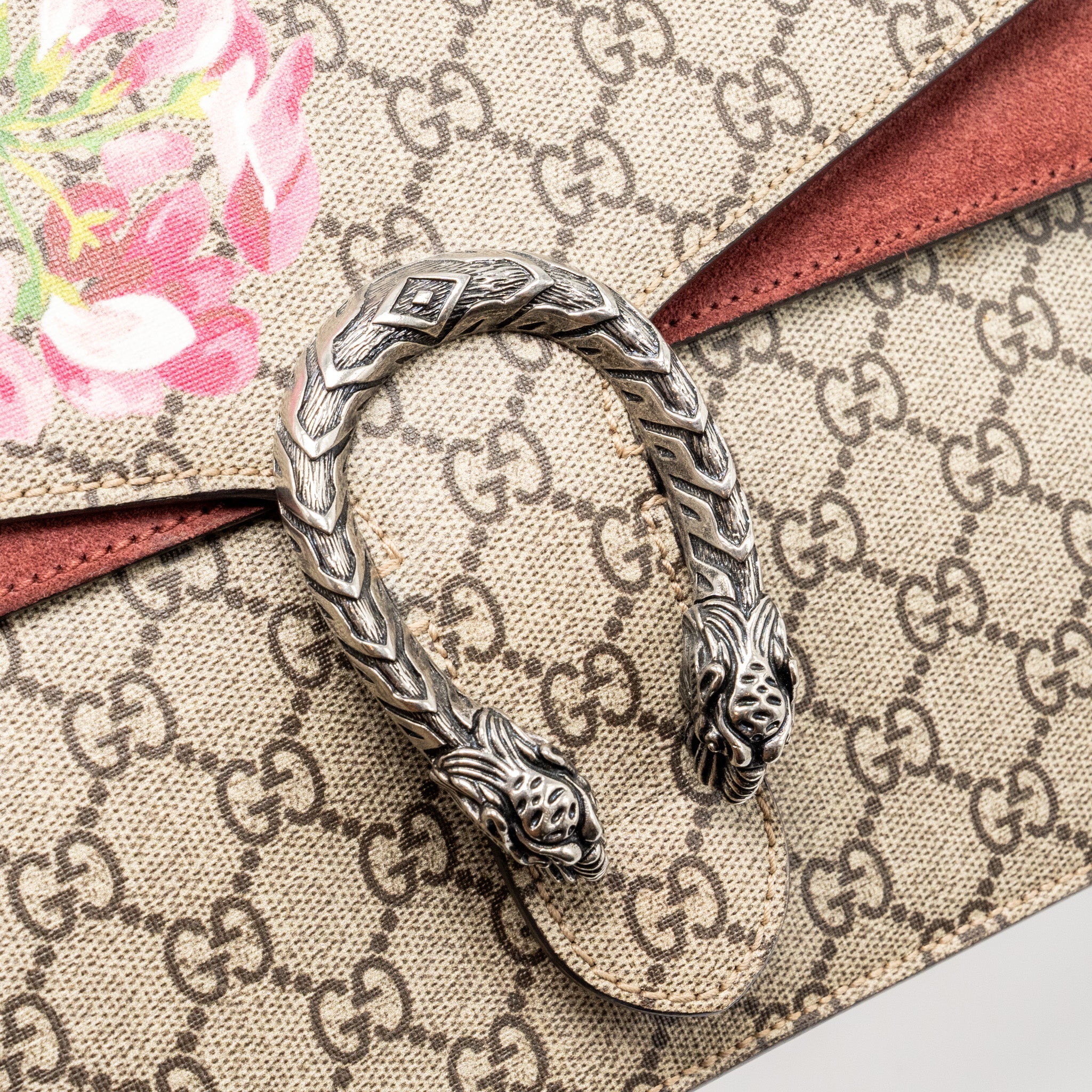 GUCCI LARGE DIONYSUS BAG GG SUPREME CANVAS WITH FLOWER PRINT MULTICOLOR SHW