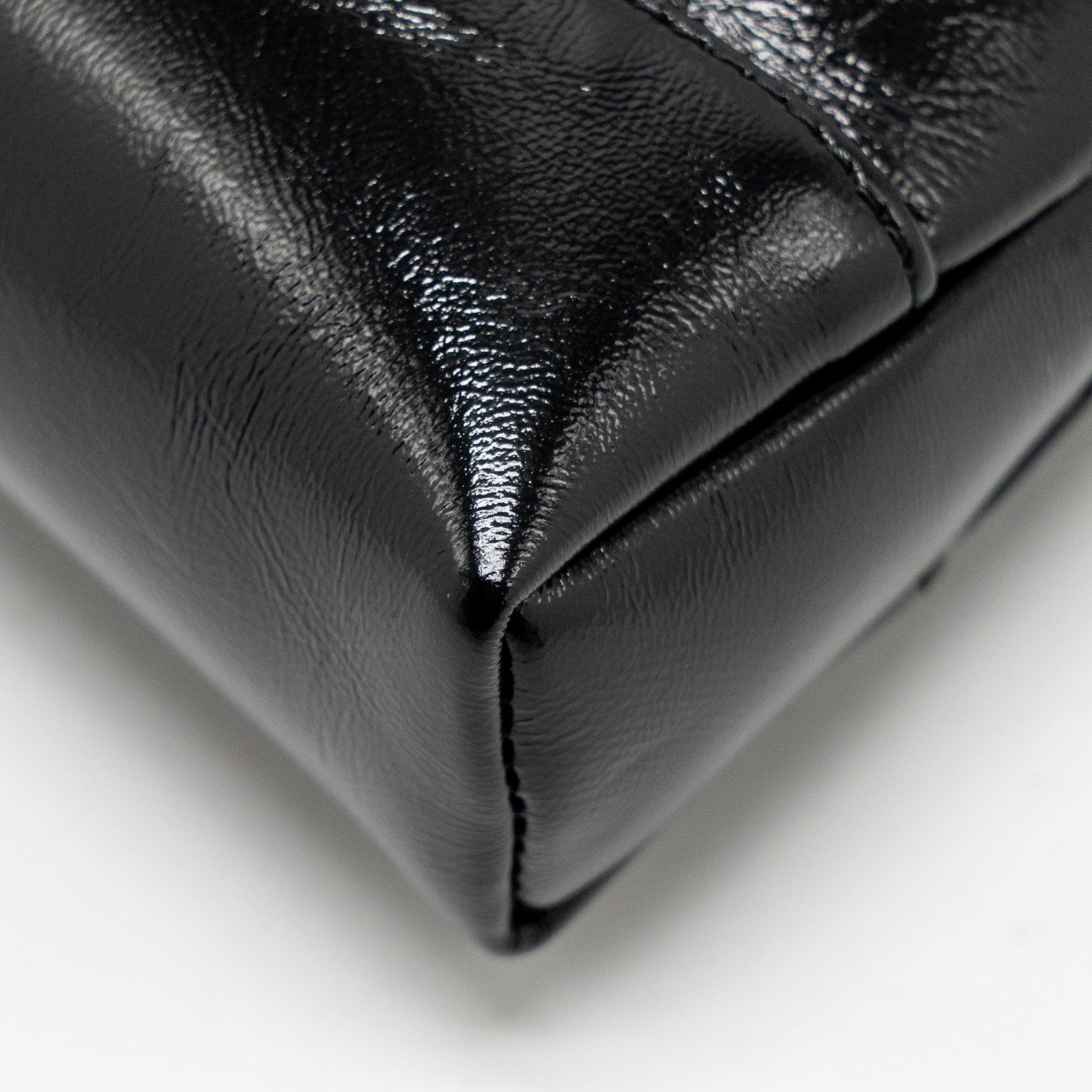 CHANEL MINI 31 CLUTCH WITH CHAIN SHINY CALFSKIN BLACK LGHW (MICROCHIP)
