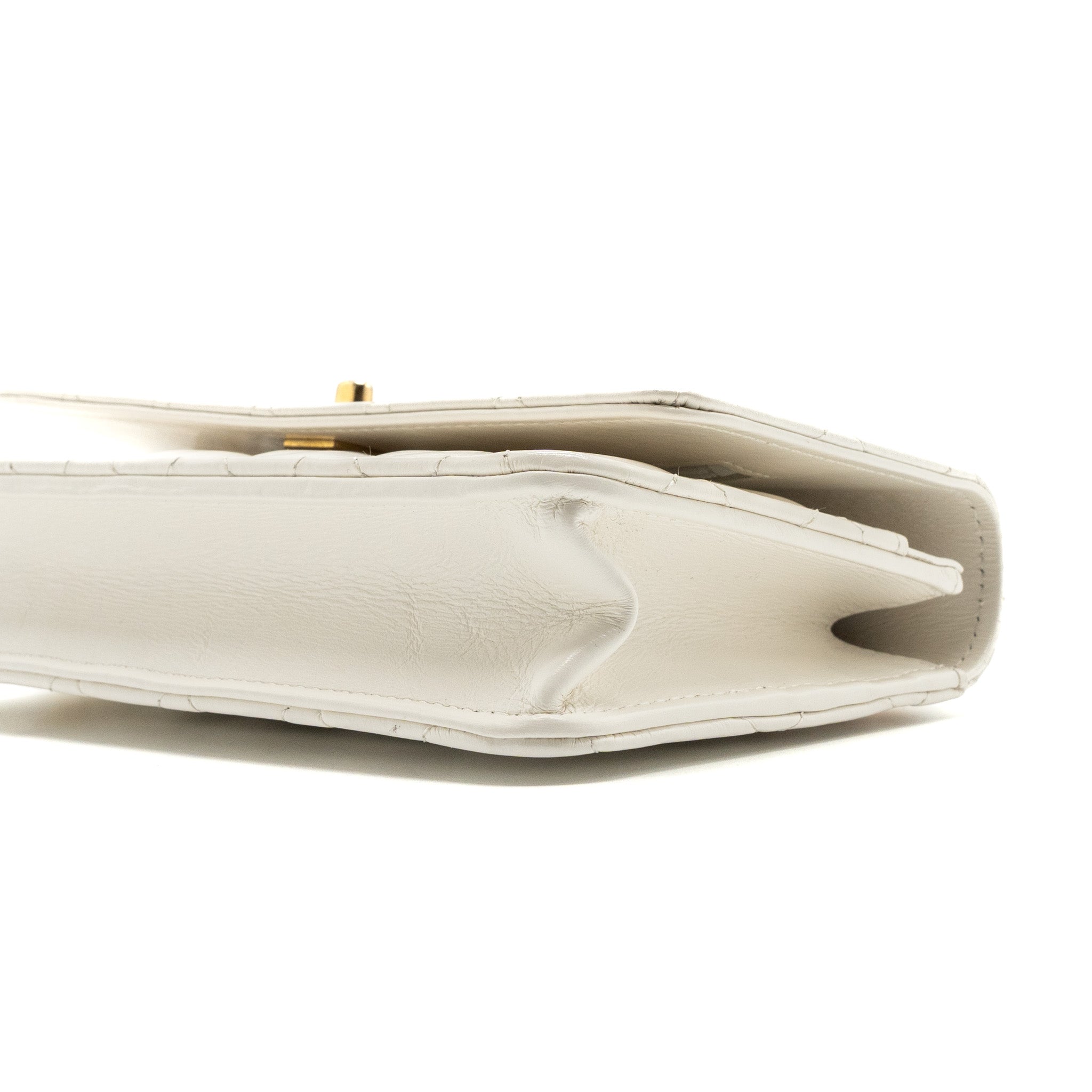 CHANEL 23P LETTER TOP HANDLE WALLET ON CHAIN CALFSKIN WHITE GHW(MICROCHIP)