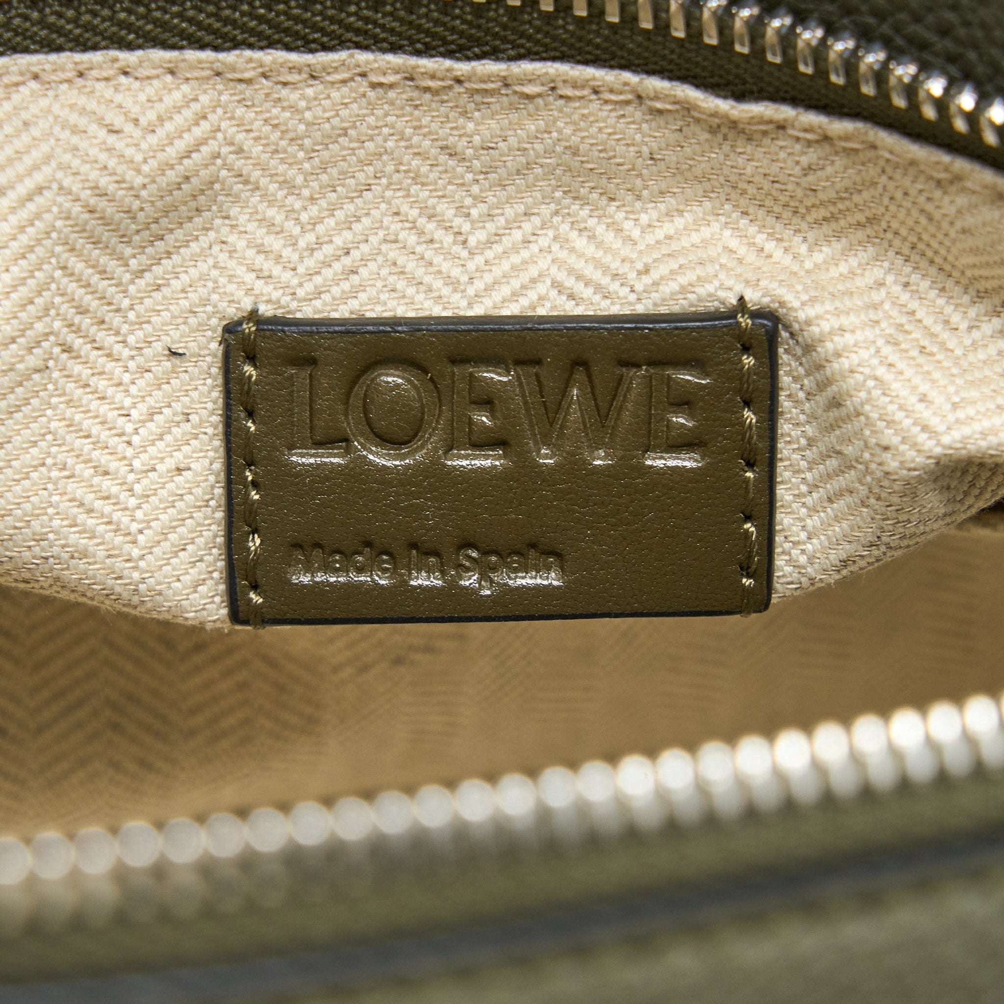 LOEWE SMALL PUZZLE BAG GRAINED CALFSKIN DARK KHAKI GREEN SHW