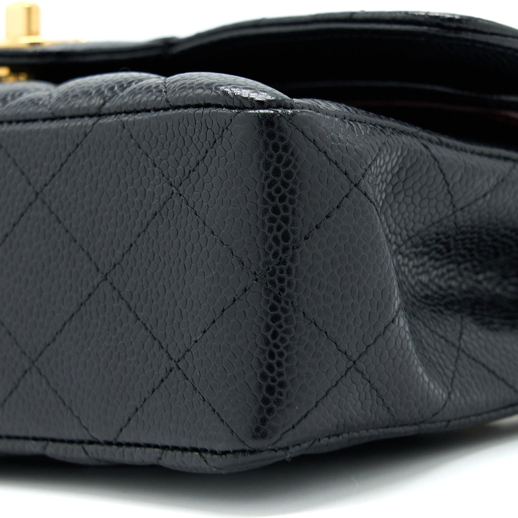CHANEL SMALL CLASSIC DOUBLE FLAP BAG CAVIAR BLACK GHW