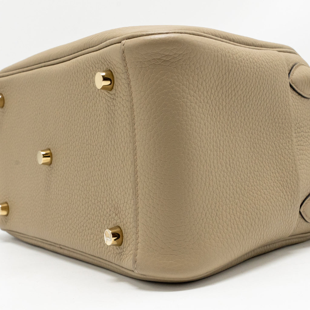 HERMES LINDY 26 CLEMENCE BEIGE MARFA GHW