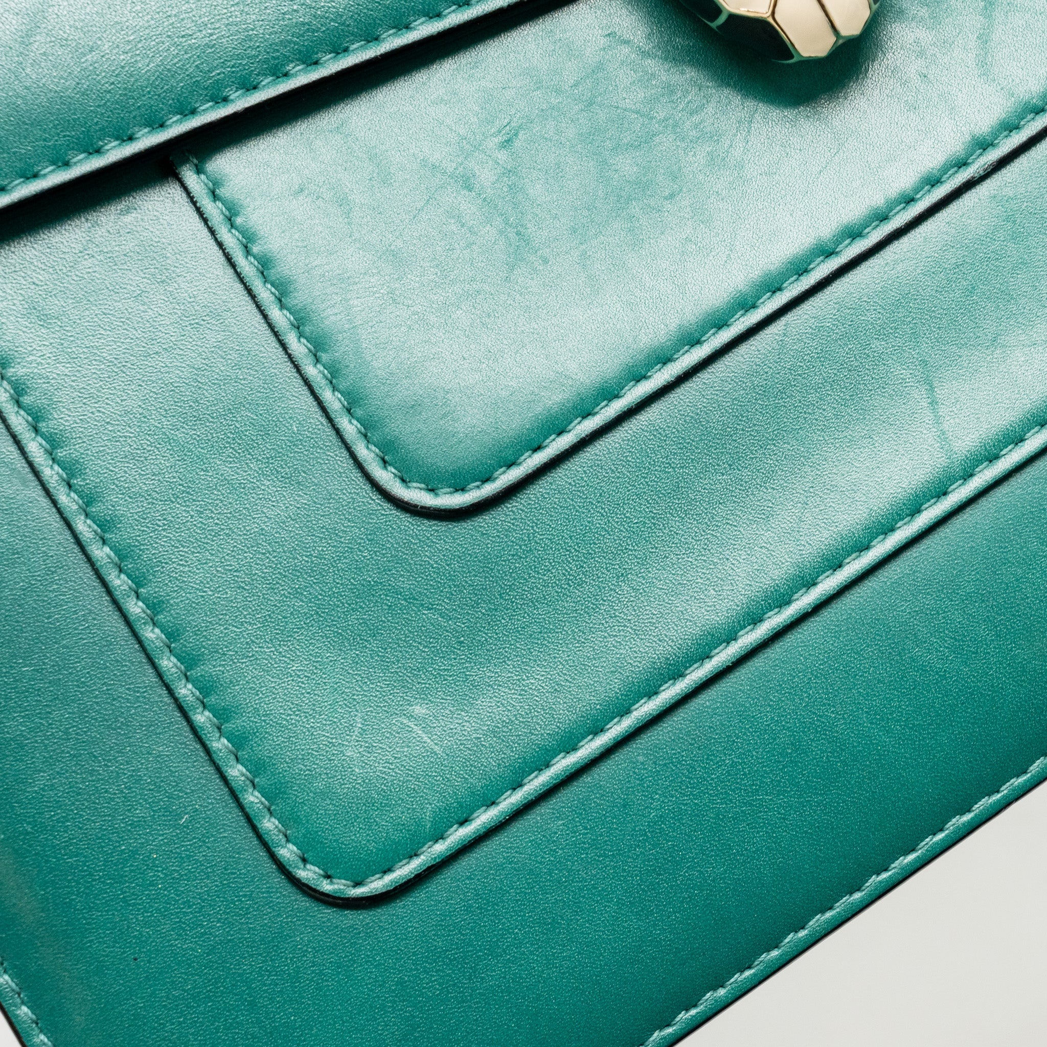 BVLGARI SERPENTI FOREVER BAG CALFSKIN GREEN LGHW