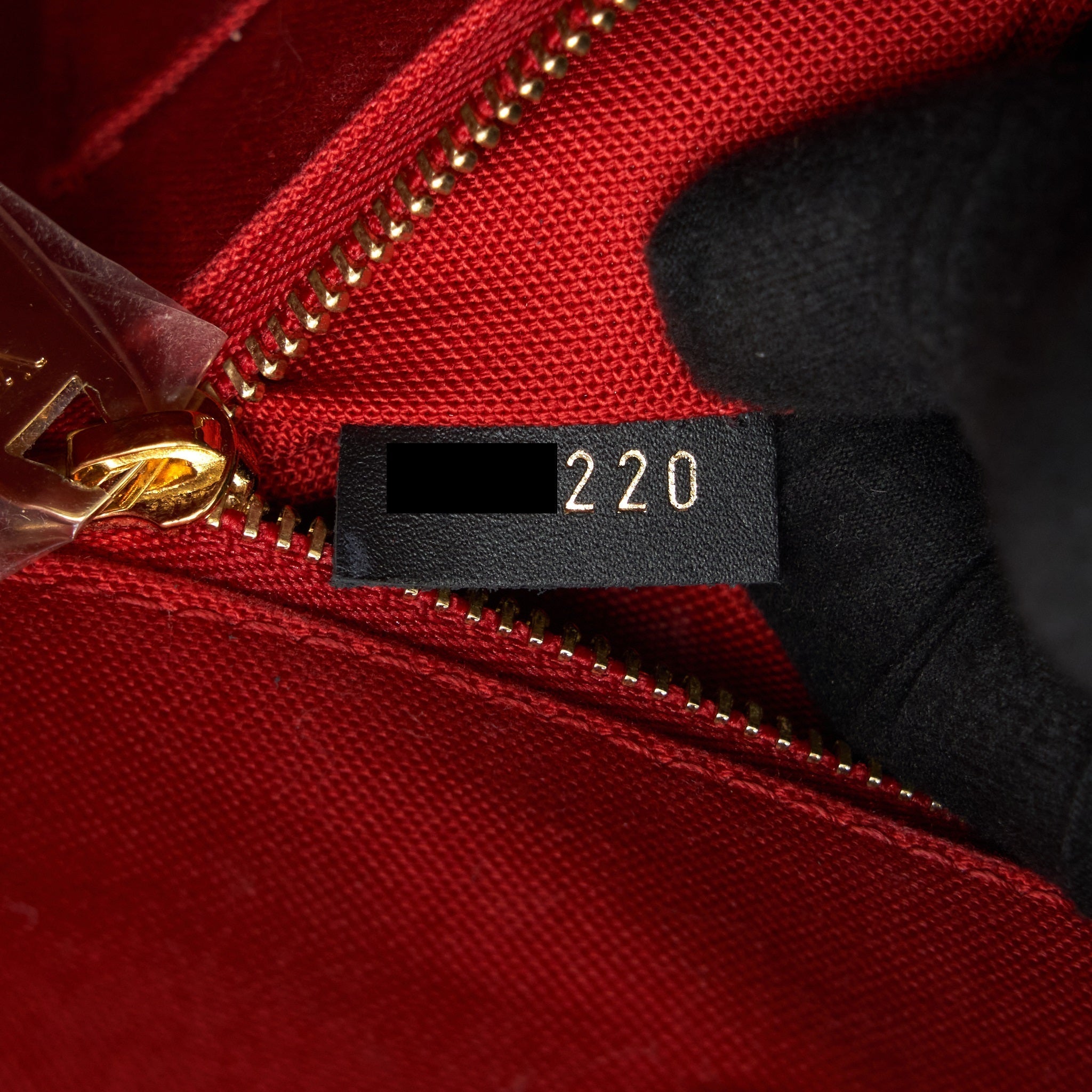 LOUIS VUITTON ON THE GO MM MONOGRAM CANVAS