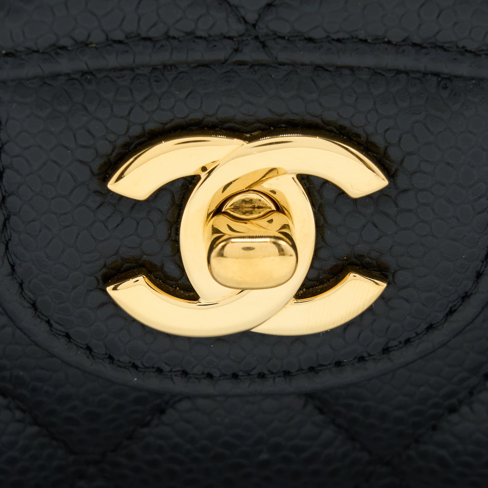CHANEL SMALL CLASSIC DOUBLE FLAP BAG CAVIAR BLACK GHW