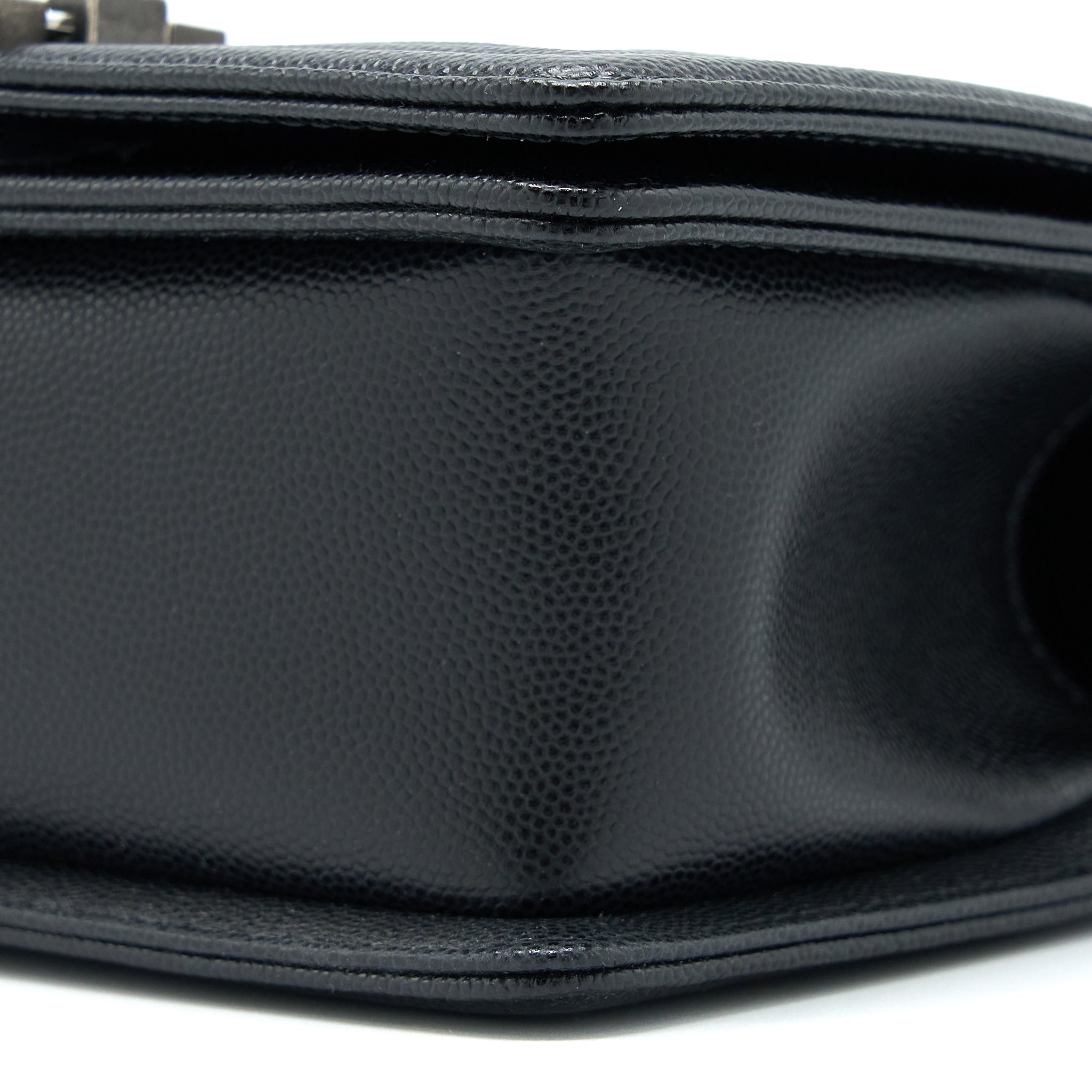 CHANEL SMALL BOY BAG CAVIAR BLACK RUTHENIUM SHW (MICROCHIP)