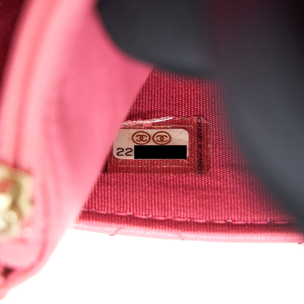 CHANEL BOY WALLET ON CHAIN PINK GHW