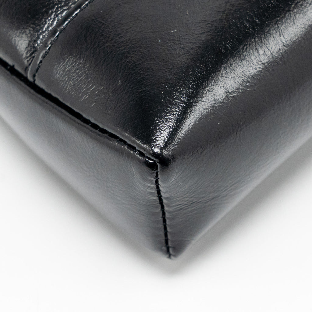 CHANEL 24C MINI 31 CLUTCH WITH CHAIN SHINY CALFSKIN BLACK LGHW (MICROCHIP)