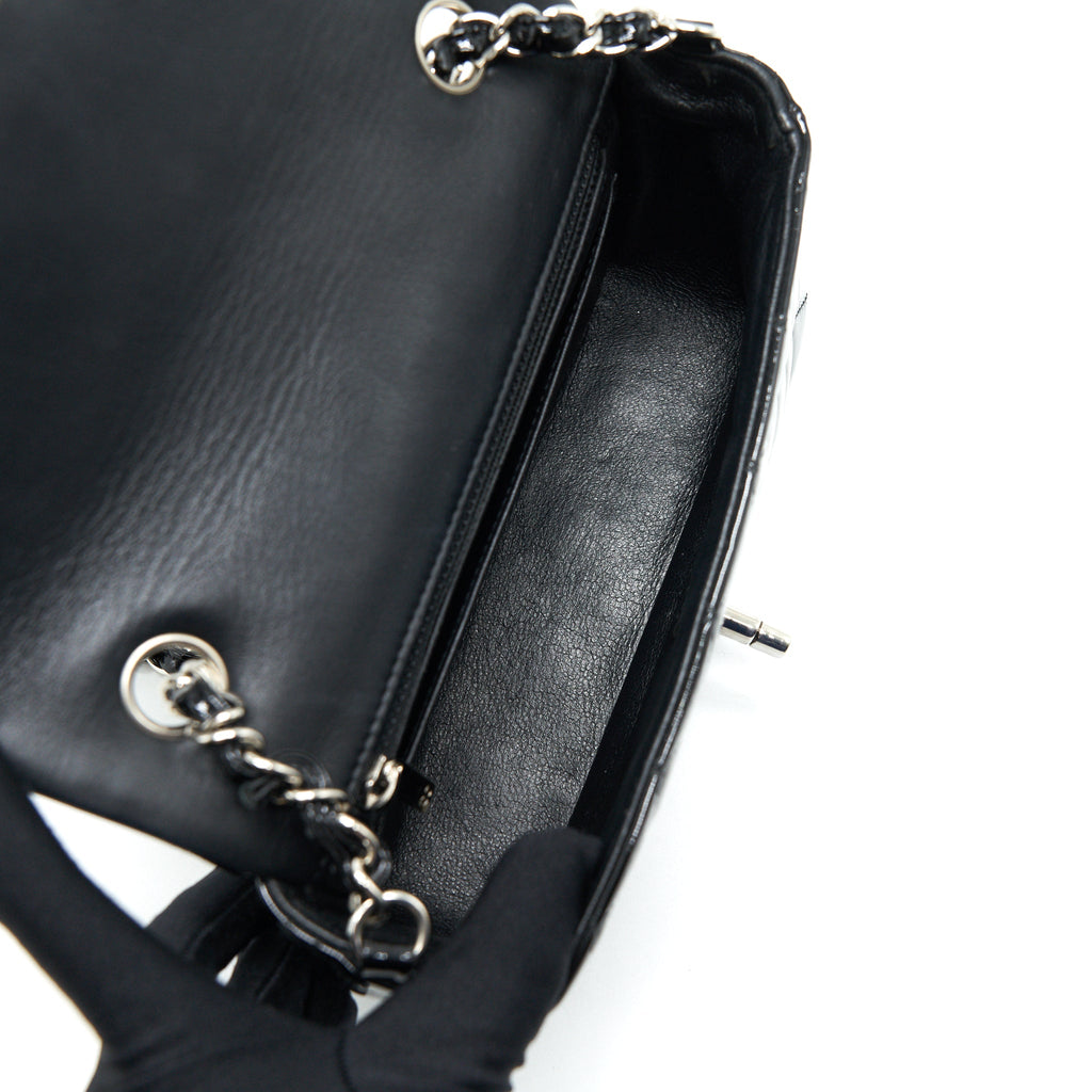 CHANEL MINI RECTANGULAR FLAP BAG PATENT LEATHER BLACK SHW