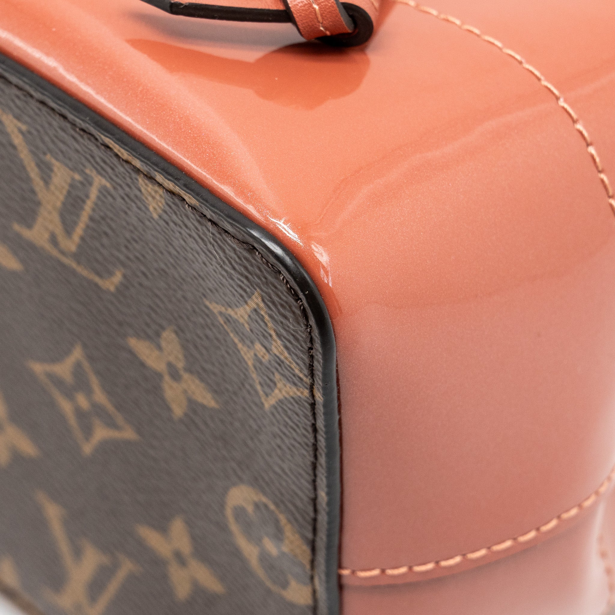 LOUIS VUITTON HOT SPRINGS BACKPACK PATENT / MONOGRAM CANVAS PINK GHW