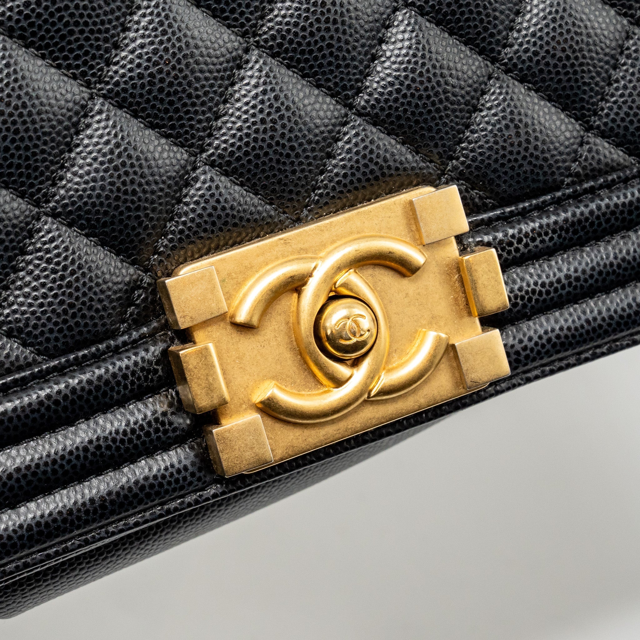 CHANEL SMALL BOY BAG CAVIAR BLACK GHW (MICROCHIP)